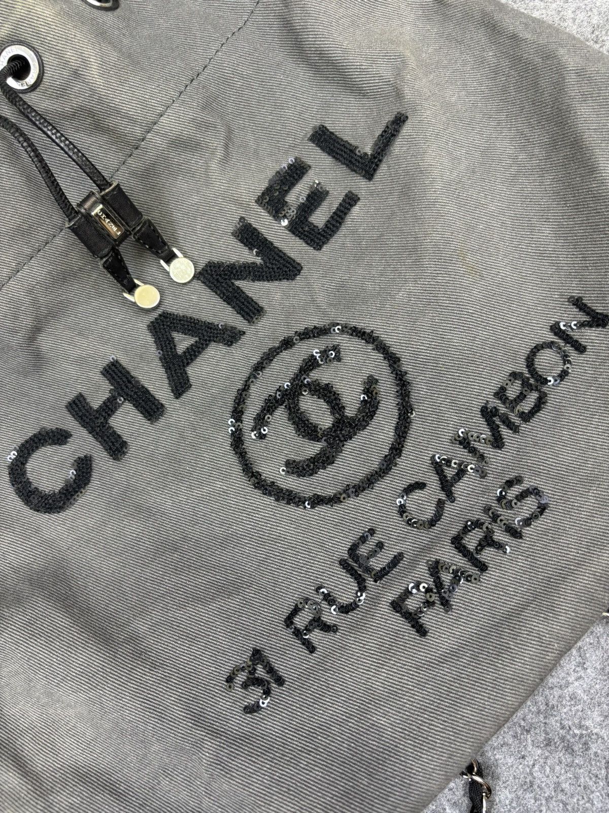 Chanel Chanel 31 Rue Cambon Paris Deauville Dark Grey Size ONE SIZE - 14 Thumbnail