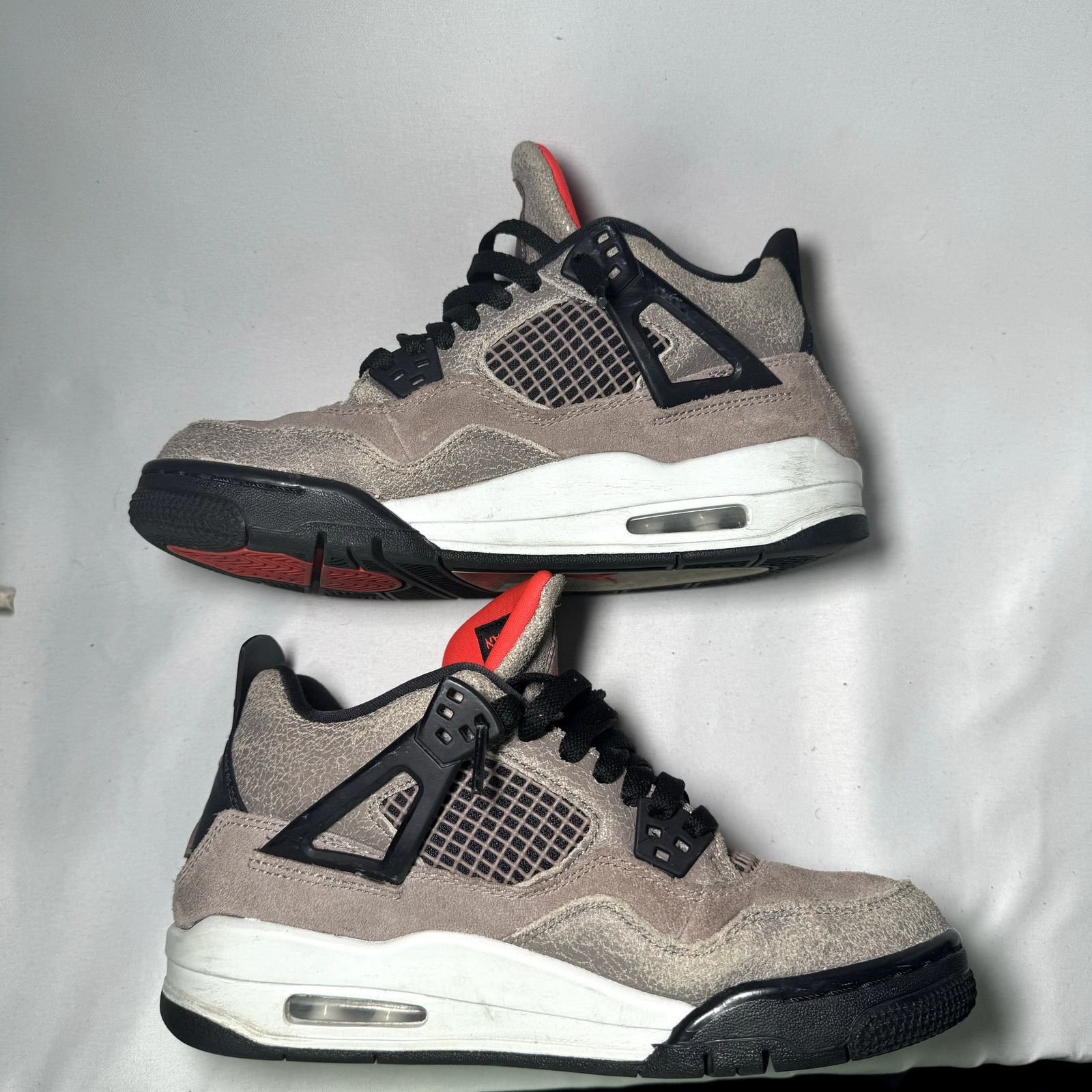 Jordan Brand × Nike Size 6 - Nike Air Jordan 4 Retro GS Taupe Haze Men's Shoes Size US 6 / EU 39 - 3 Thumbnail