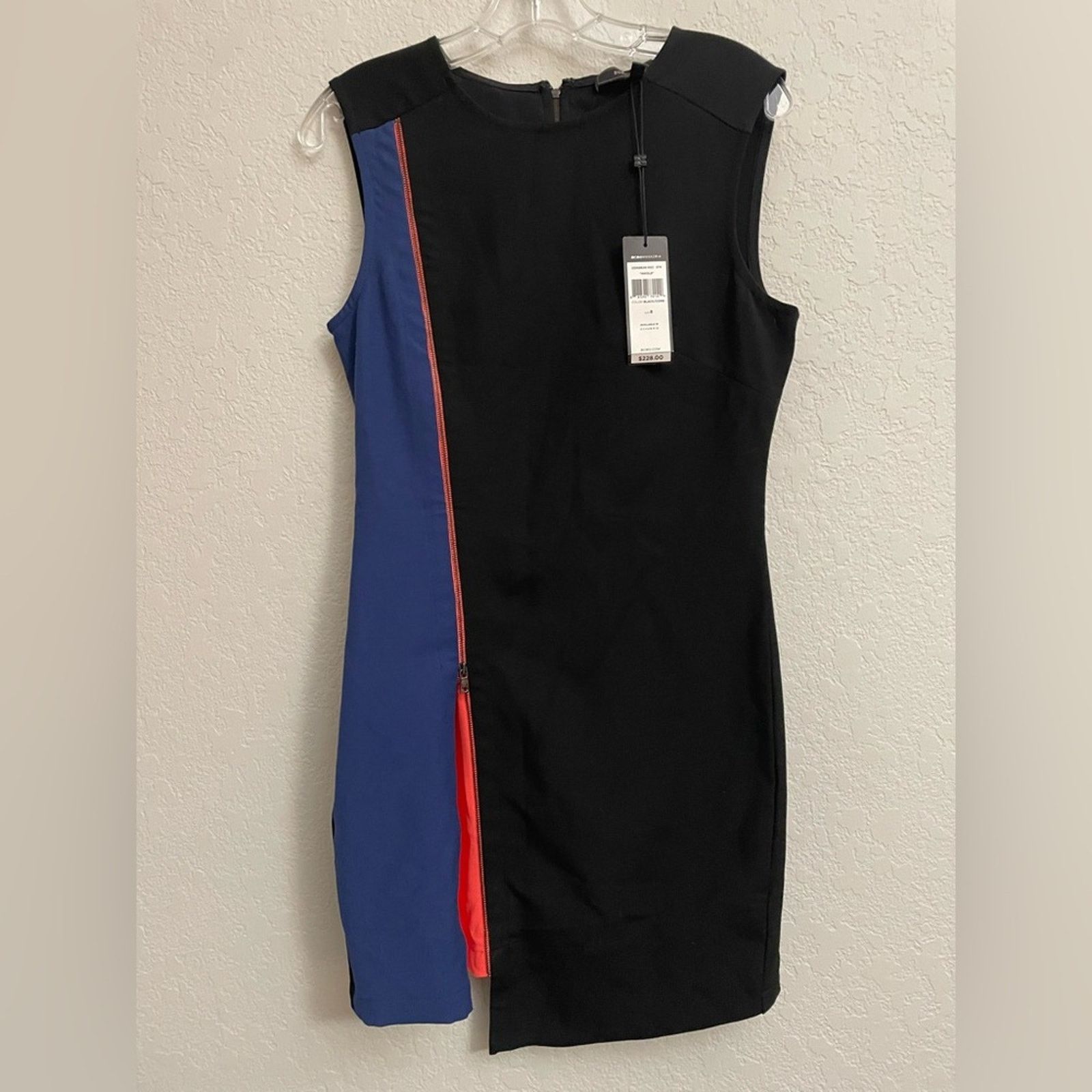Bcbgmaxazria BCBGMaxAzria Nikole Zipper Dress - Size 8 Size M / US 6-8 / IT 42-44 - 1 Thumbnail