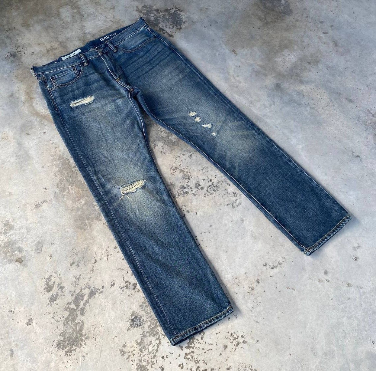 Gap VINTAGE Y2K GAP DISTRESSED GRUNGE DENIM Size US 33 - 1 Thumbnail