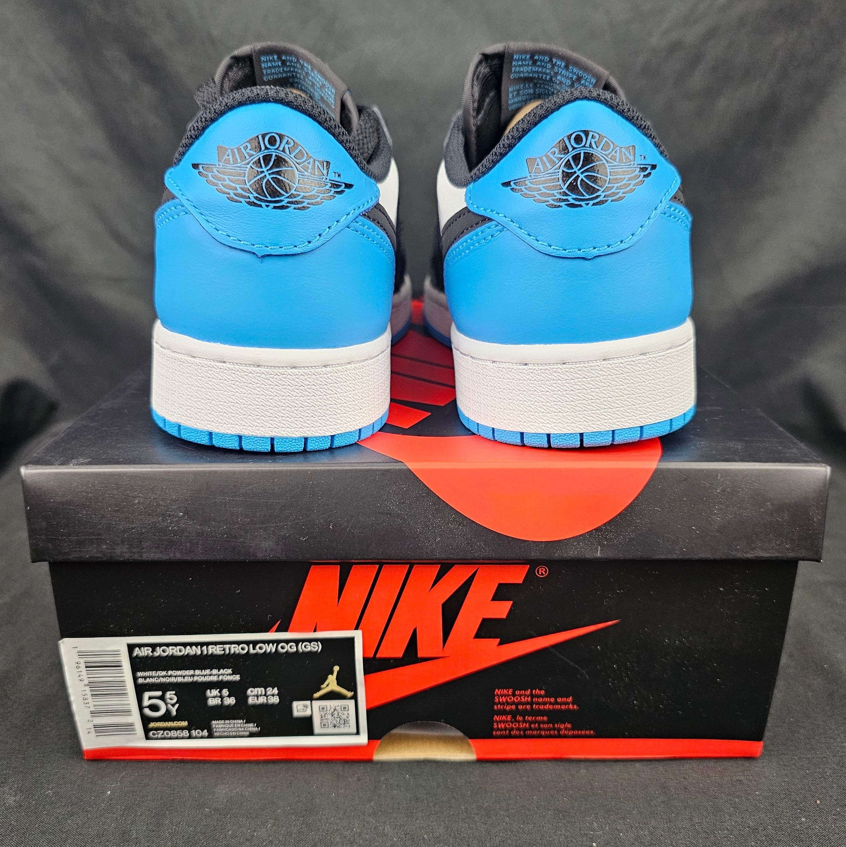 Jordan Brand Nike Air Jordan 1 Low OG Powder Blue GS Size 5.5Y BRAND NEW Size US 5.5 / EU 38 - 9 Thumbnail