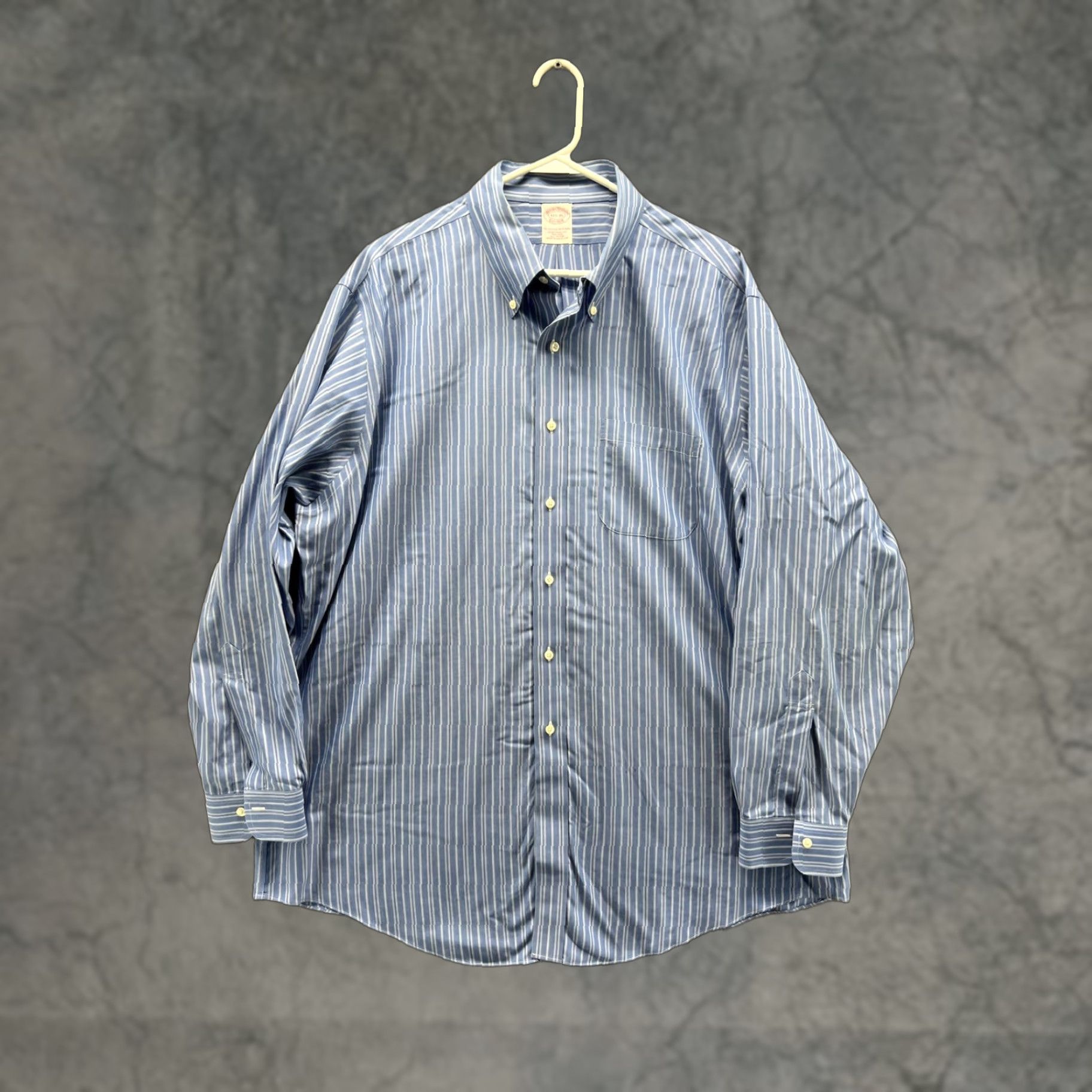 Brooks Brothers Brooks Brothers Dress Shirt Mens 17.5 35 Blue Stripe Traditional Fit Non-Iron Shirt Mens Slim? No. Size 48R - 1 Thumbnail