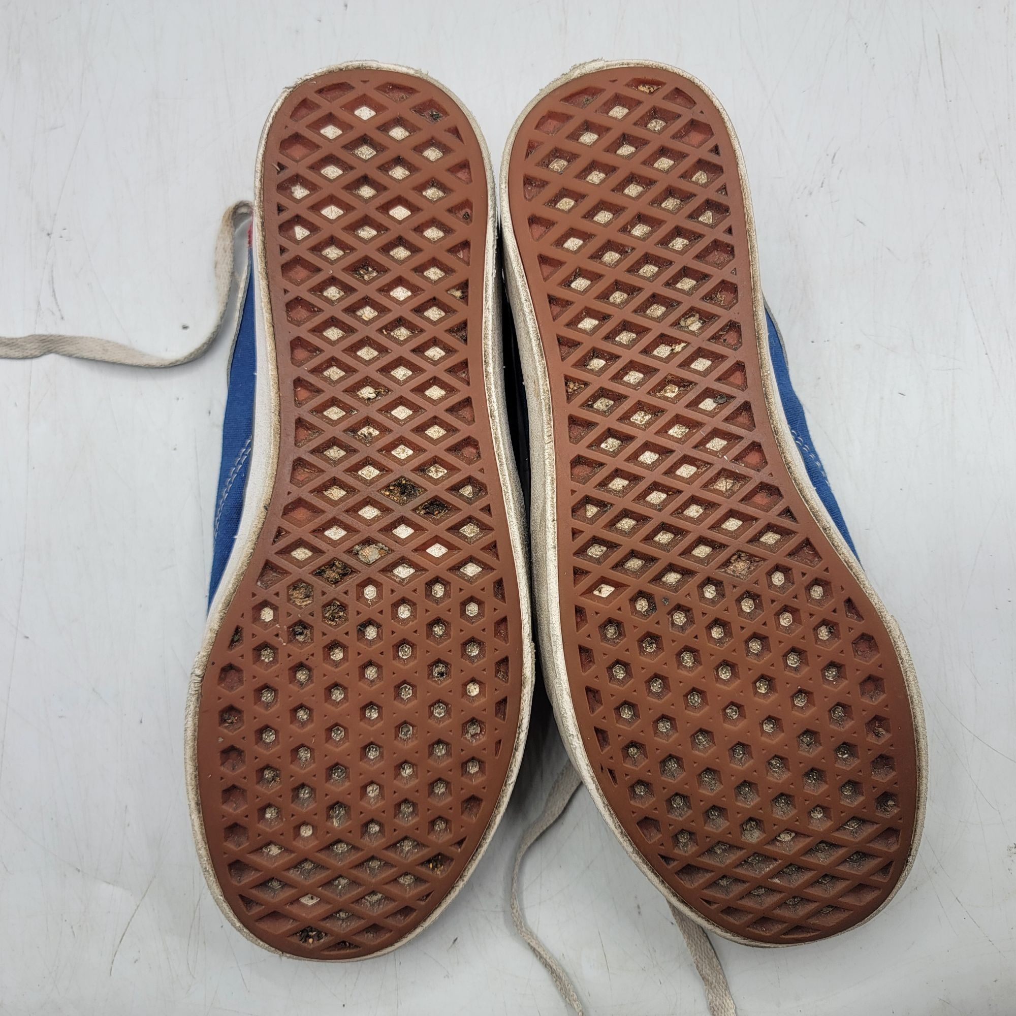 Vans Vans Old Skool Women 8.5 Red Blue White Sneaker Shoes Casual Size US 8.5 / IT 38.5 - 8 Thumbnail