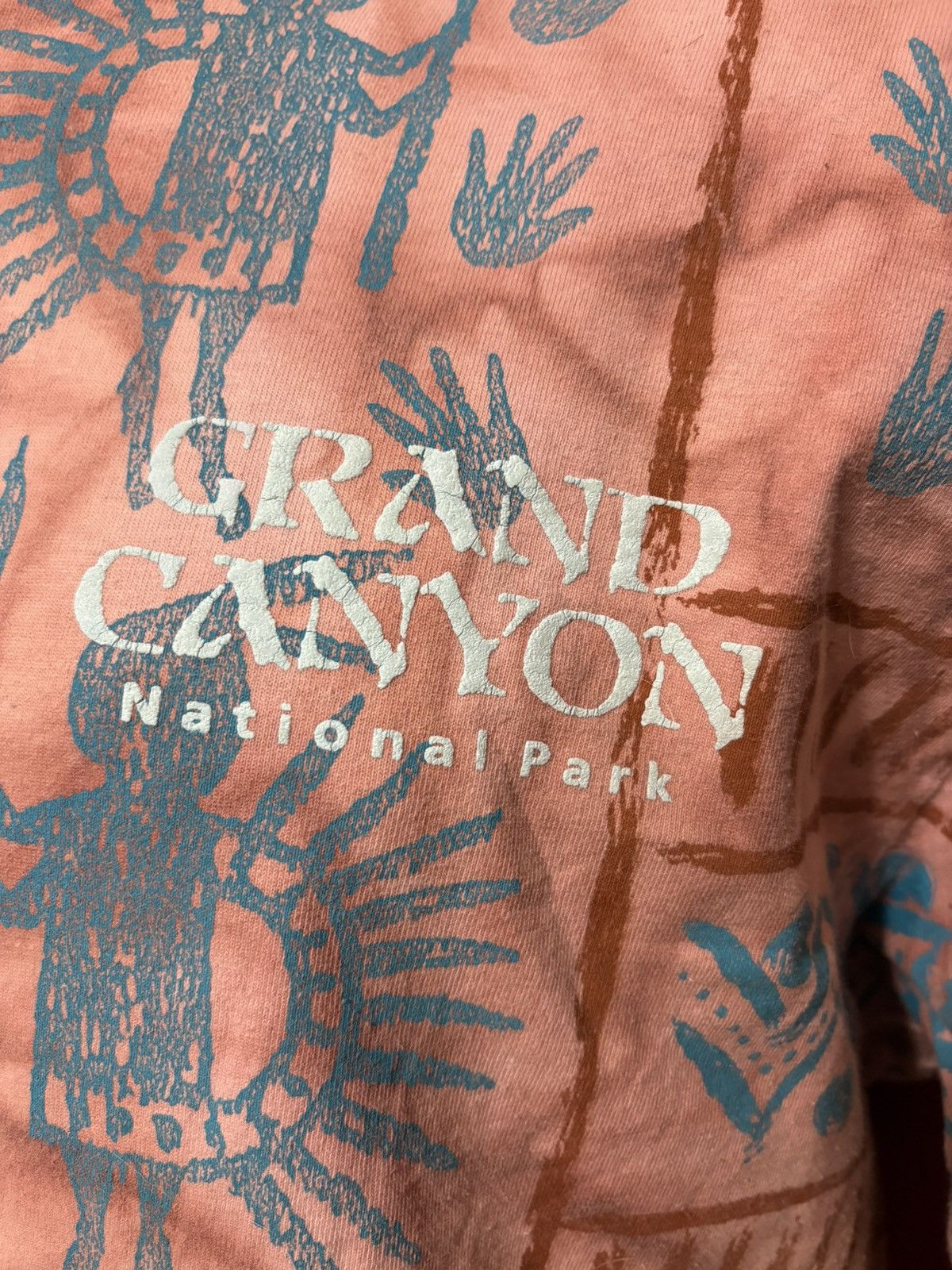 Vintage Vintage Grand Canyon Tshirt 90’s All Over Print Hieroglyph Size US XXL / EU 58 / 5 - 3 Thumbnail