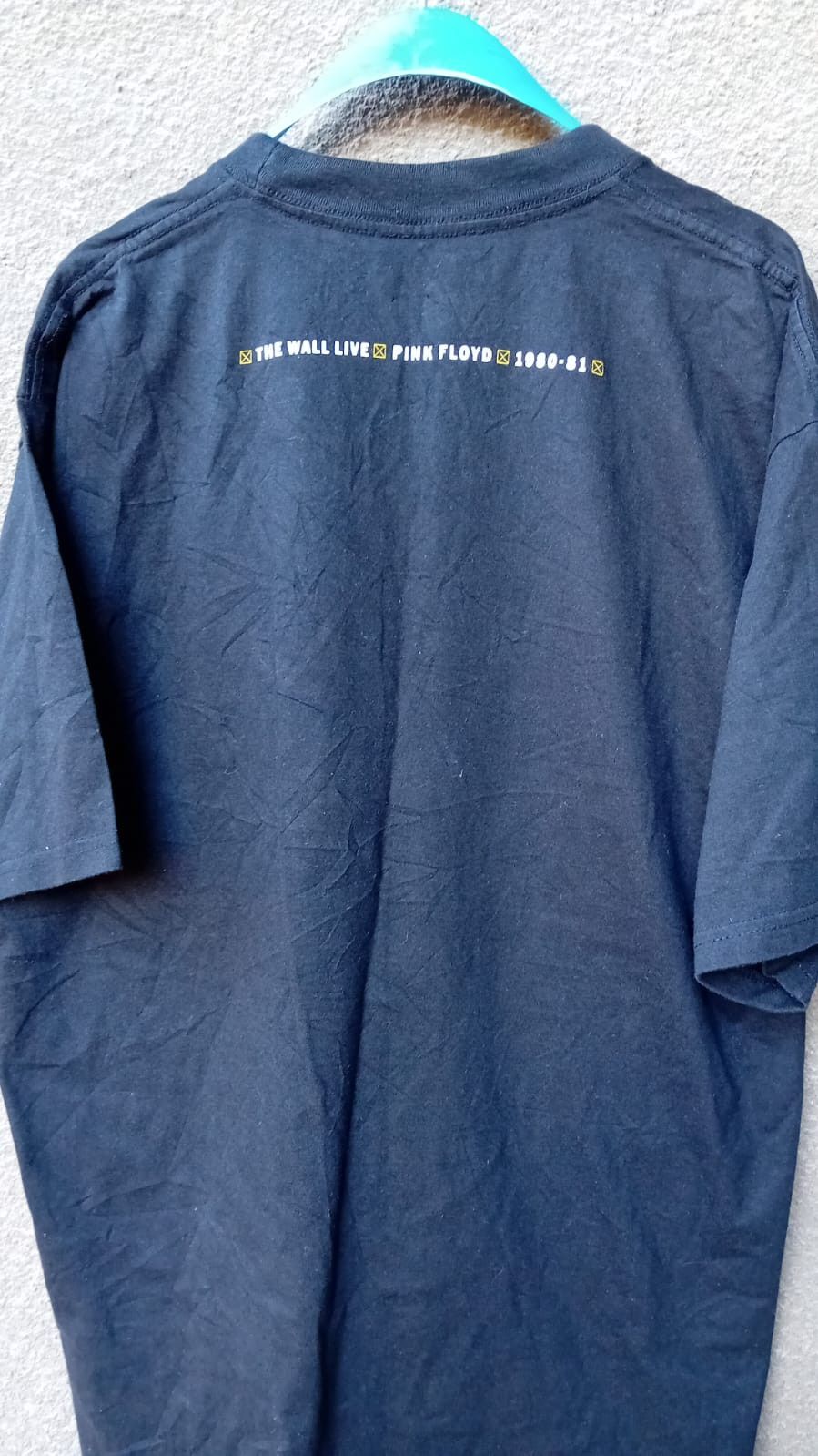 Band Tees Pink Floyd Is There Anybody Out There The Wall Live Vtg tee Size US L / EU 52-54 / 3 - 3 Thumbnail