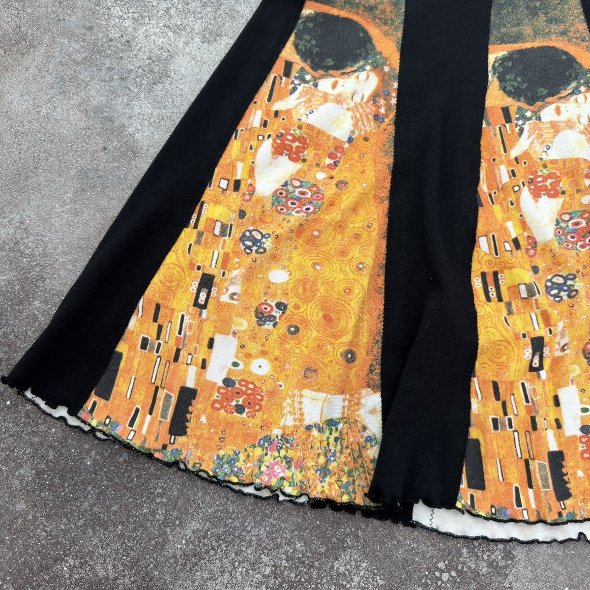 Hysteric Glamour × Japanese Brand × Vintage Amazing Vintage Art Gustav Klimt “The Kiss” Skirt Size 27" / US 4 / IT 40 - 5 Thumbnail