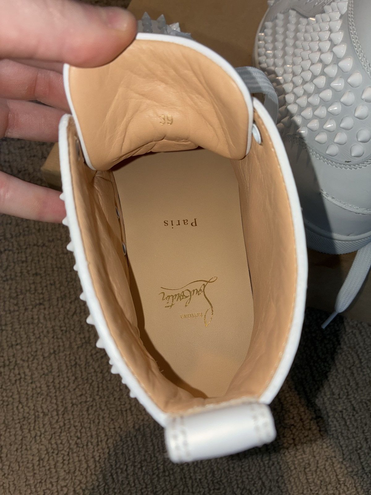 Christian Louboutin Louis Flat Calf/Spikes sneakers Size US 6 / EU 39 - 8 Thumbnail