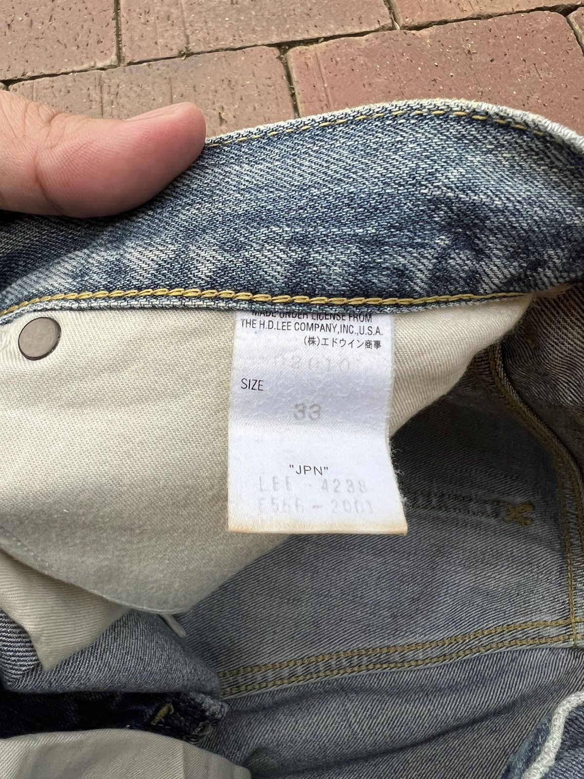 Japanese Brand × Lee VTG LEE RIDERS DISTRESSED JEANS VERY RARE Size US 31 - 17 Thumbnail