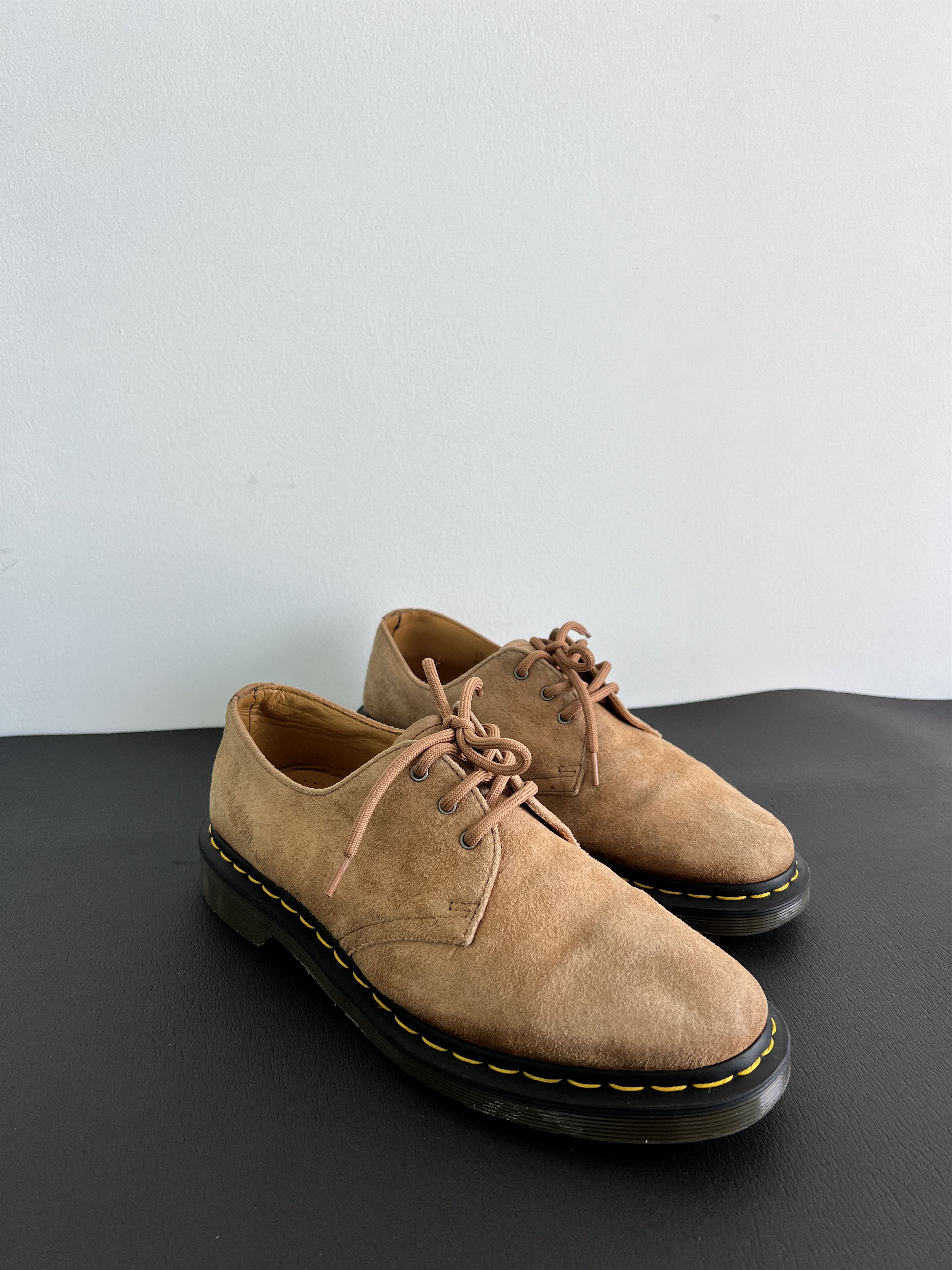 Dr. Martens Tan suede Dr. Martens 1461 Oxford shoes Size US 9 / EU 42 - 10 Thumbnail
