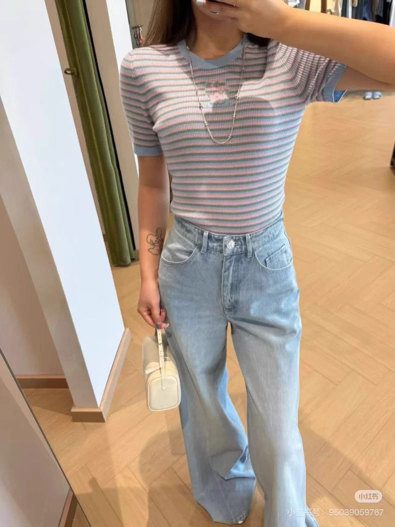 Chanel Chanel 25b Chanel Women's Blue and Pink Short Sleeves Size XS / US 0-2 / IT 36-38 - 5 Thumbnail