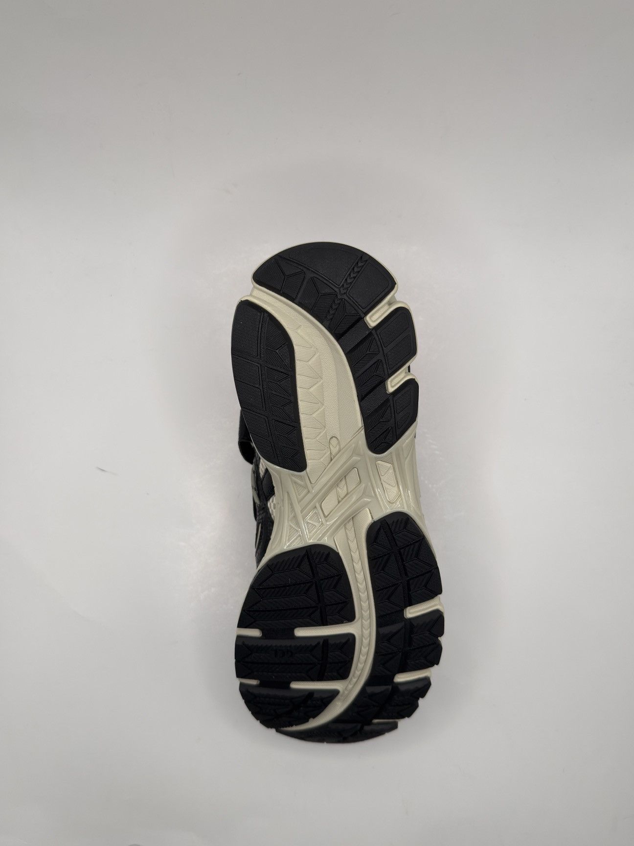 Asics Asics x HAL STUDIOS Gel Kayano 20 Size US 9 / EU 42 - 7 Thumbnail