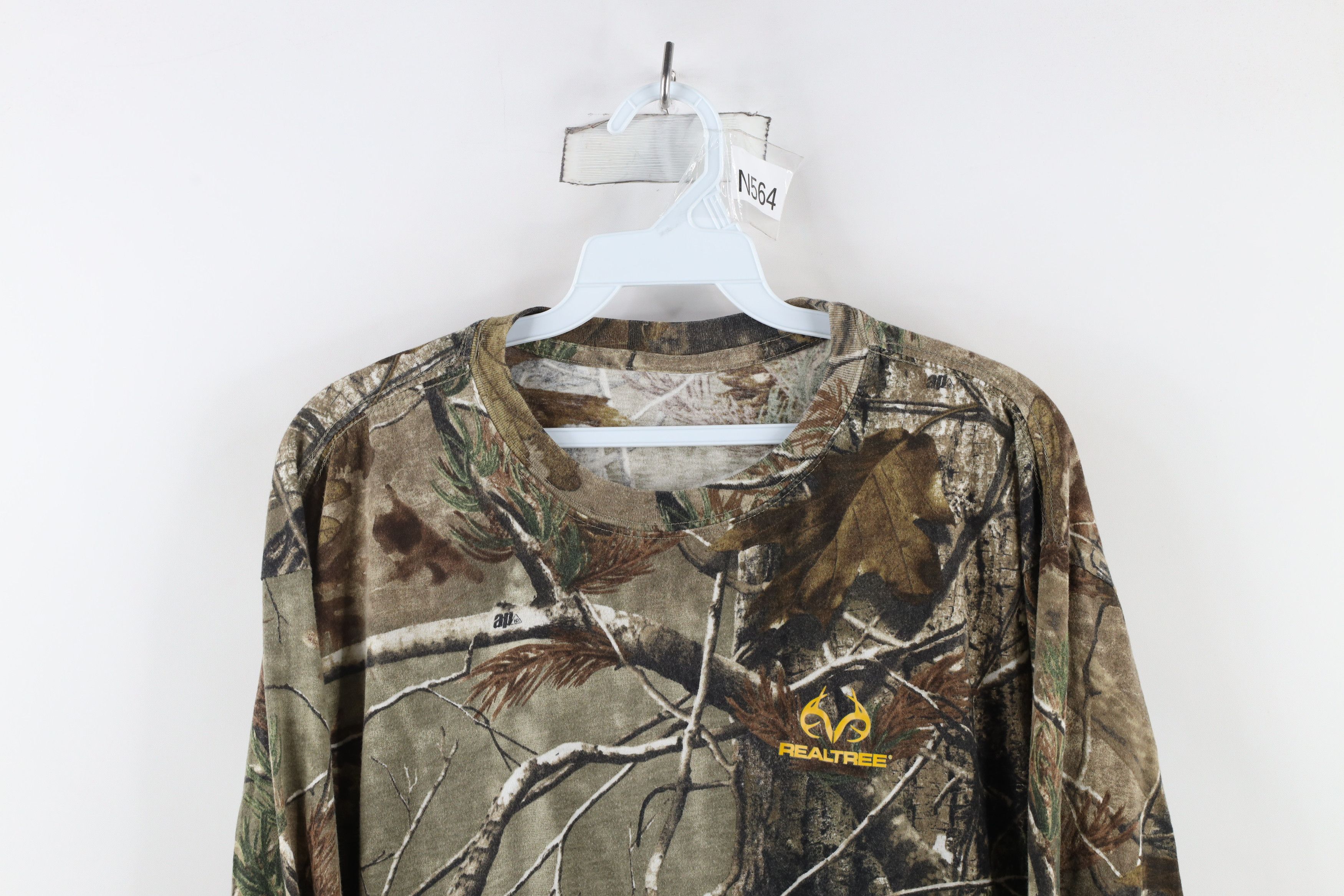 Vintage Vintage Realtree Camouflage Spell Out Long Sleeve T-Shirt Size US L / EU 52-54 / 3 - 2 Thumbnail