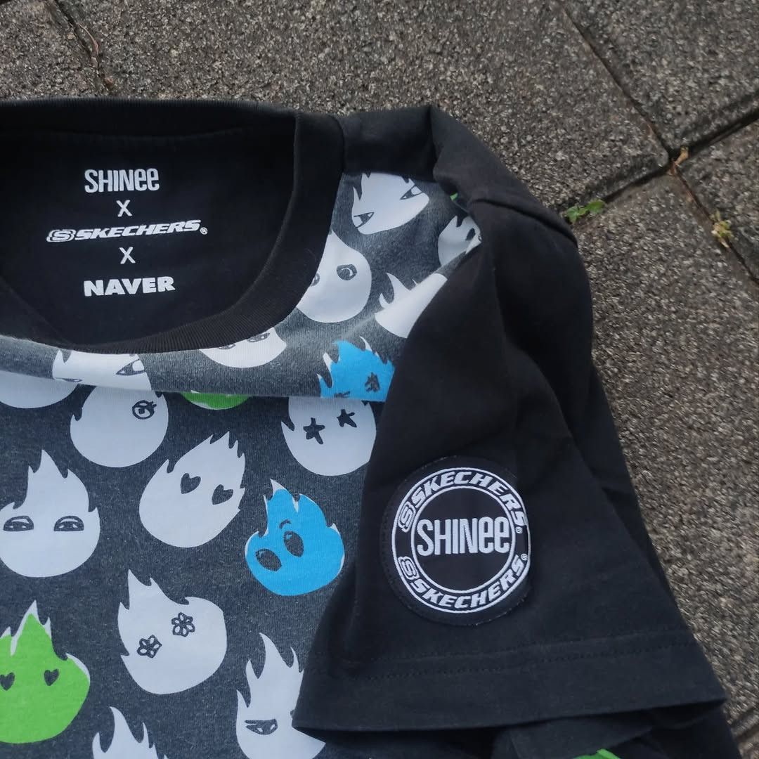 Band Tees SHINee KPOP Skechers Tee Size US M / EU 48-50 / 2 - 3 Thumbnail