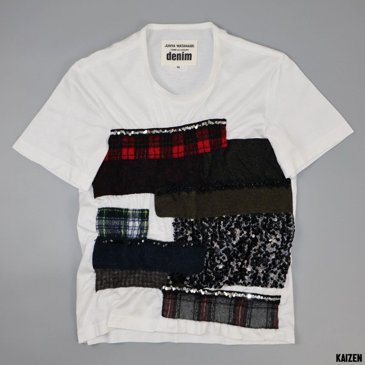 Comme des Garcons × Junya Watanabe JUNYA WATANABE x COMME DES GARCONS - SEQUIN PATCHWORK TEE Size M / US 6-8 / IT 42-44 - 1 Thumbnail