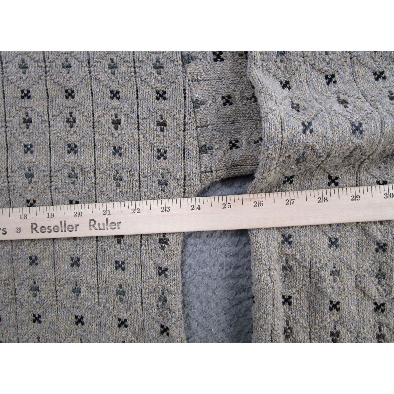 Croft & Barrow VINTAGE Croft & Barrow Sweater Shirt? Size US L / EU 52-54 / 3 - 4 Thumbnail
