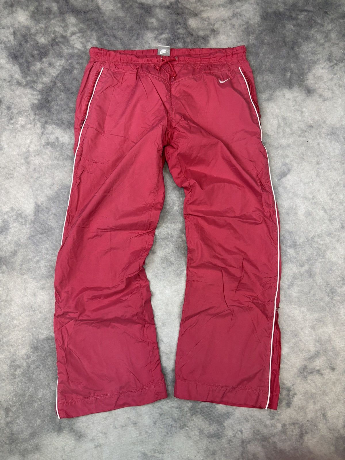 Nike × Vintage Vintage Nike Parachute sweatpants joggers Streetwear y2k 90s Size 30" / US 8 / IT 44 - 1 Thumbnail