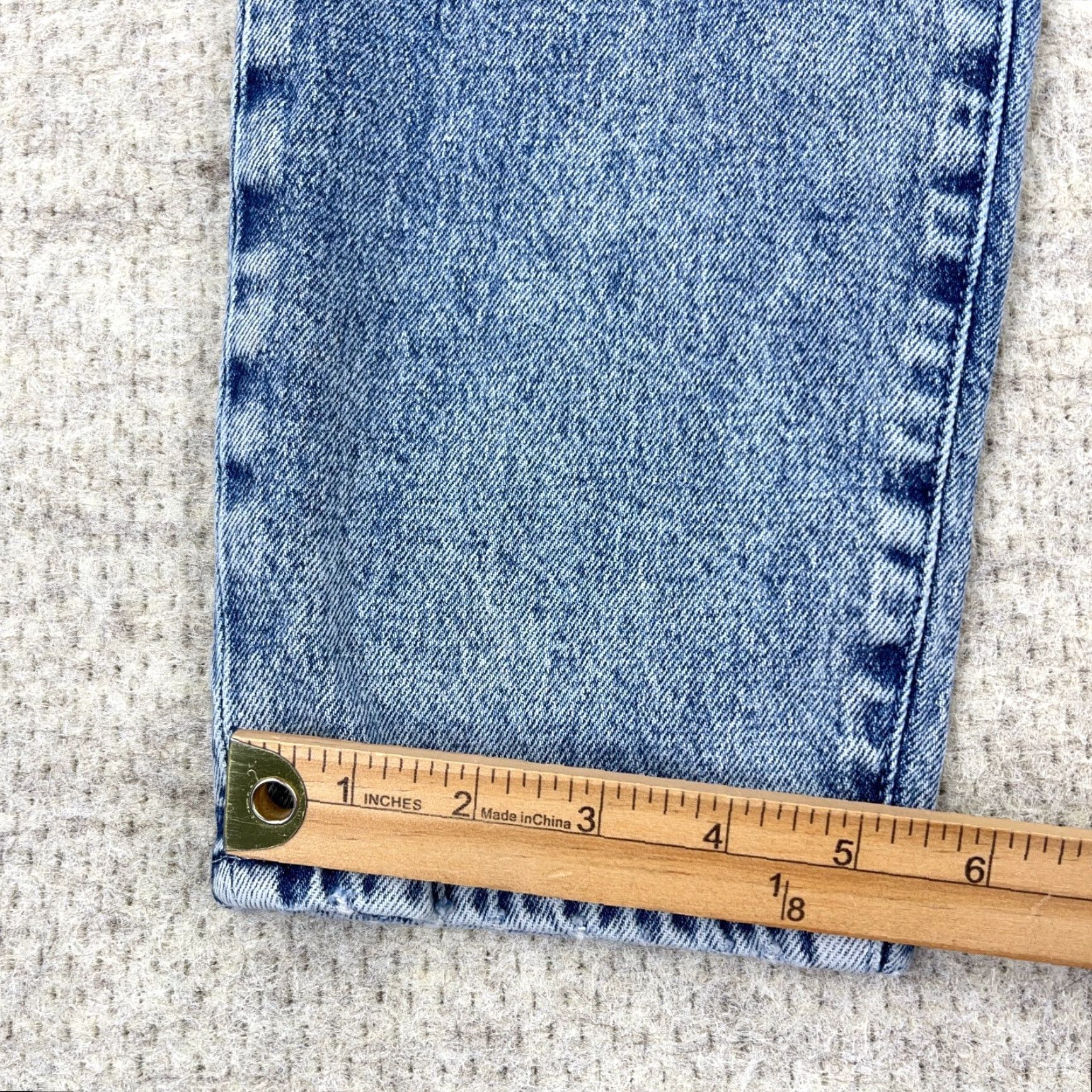 Good American Good American Jeans Women 8 Skinny Fit 29x26 Denim Blue Medium Wash Distressed Pockets Stretch Regular Classic Modern Pants Size 30" / US 8 / IT 44 - 6 Thumbnail