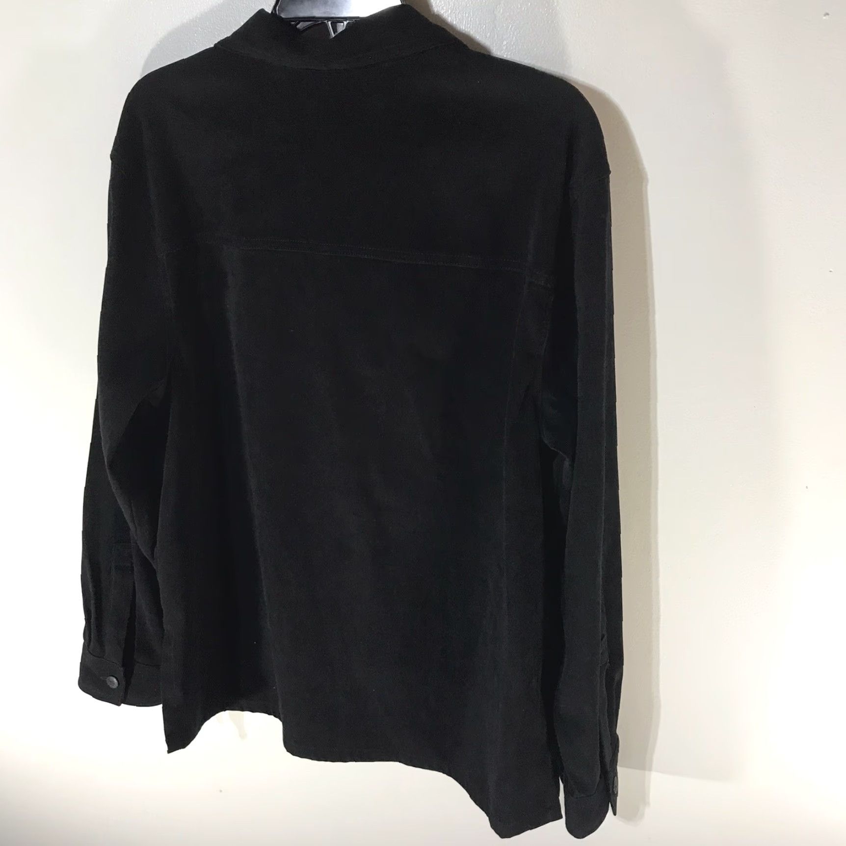 Vintage VINTAGE Studio Works Black Velvet Button-Up Shirt Womens Size M Casual Dressy Winter Size M / US 6-8 / IT 42-44 - 2 Thumbnail