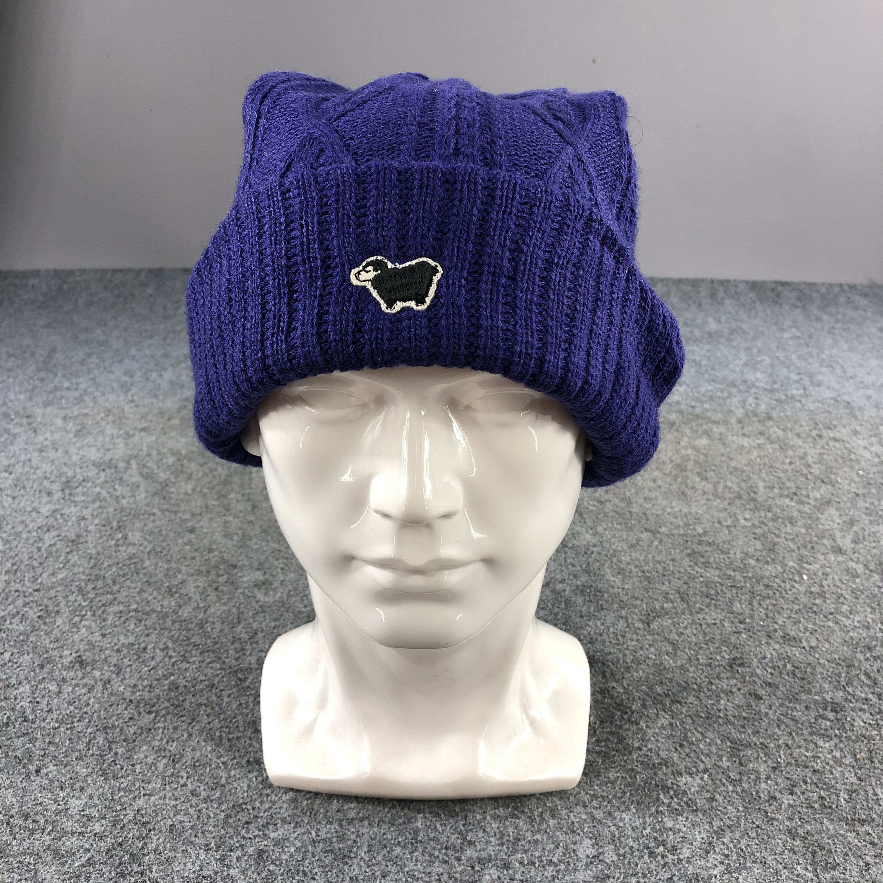 Japanese Brand Unknown Cable Knit Bobble Beanie Snowcap B445 Size ONE SIZE - 1 Thumbnail