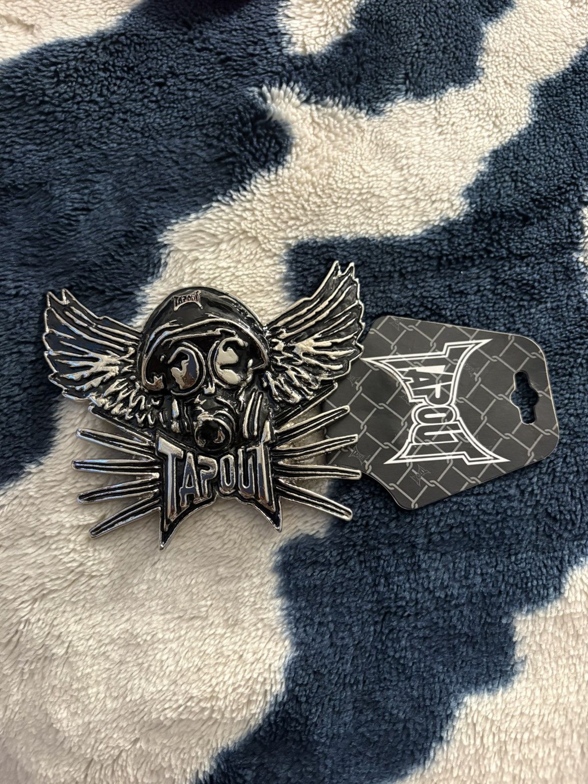 Tapout TAPOUT gas chamber mask with wings belt buckle Size 30 - 1 Thumbnail