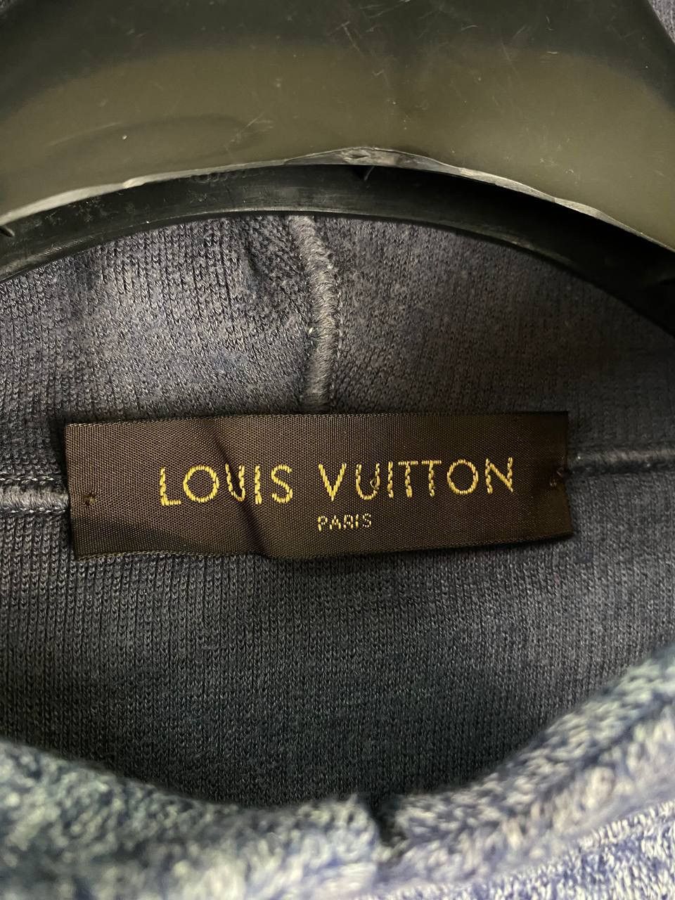 Louis Vuitton Louis Vuitton Logo luxury hoodie size S Size US S / EU 44-46 / 1 - 7 Thumbnail