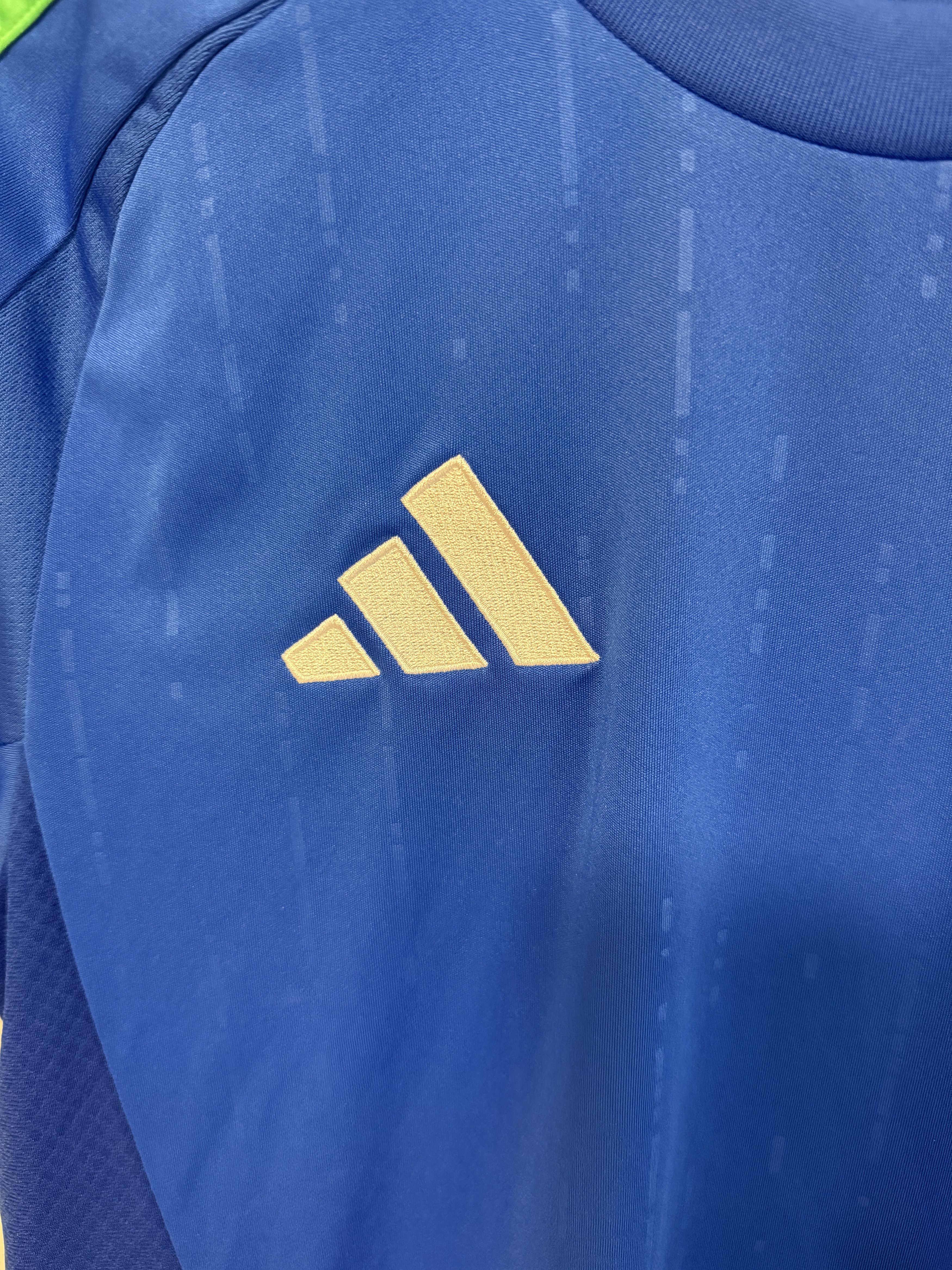 Adidas ITALY NATIONAL TEAM 2024 2025 HOME FOOTBALL SHIRT JERSEY Size US M / EU 48-50 / 2 - 3 Thumbnail