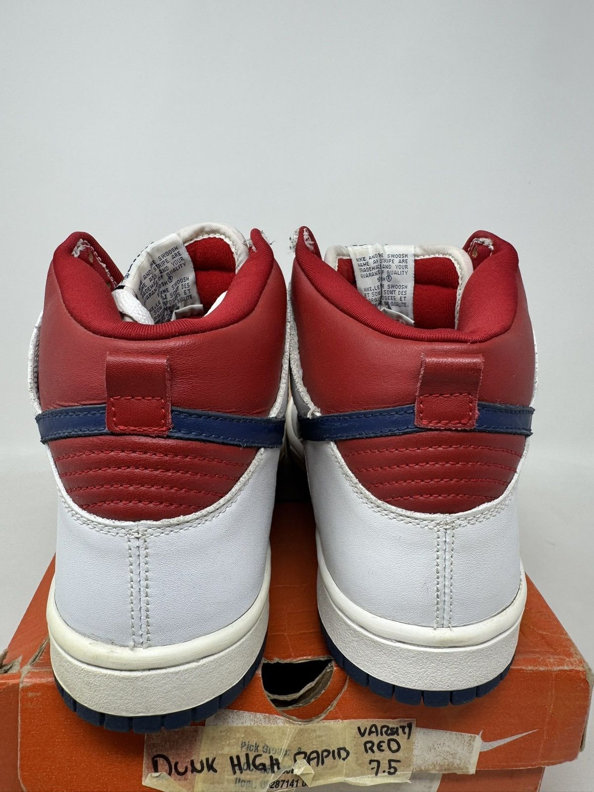 Nike Nike Dunk High Rapid Varsity Red Size US 7.5 / EU 40-41 - 5 Thumbnail