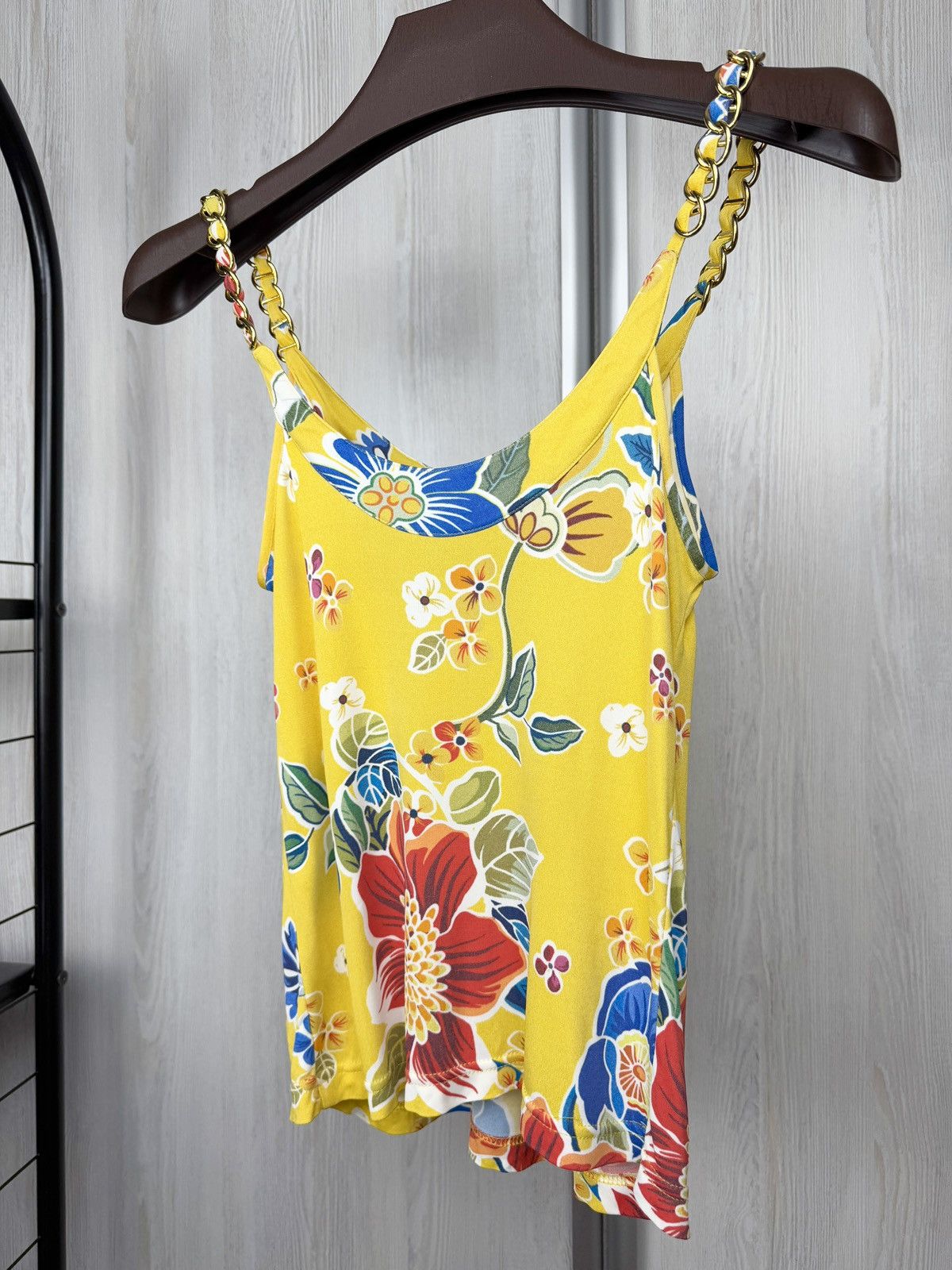 Dolce & Gabbana DOLCE & GABBANA Yellow Floral Top With Gold Chain Straps Y2k Size M / US 6-8 / IT 42-44 - 6 Thumbnail