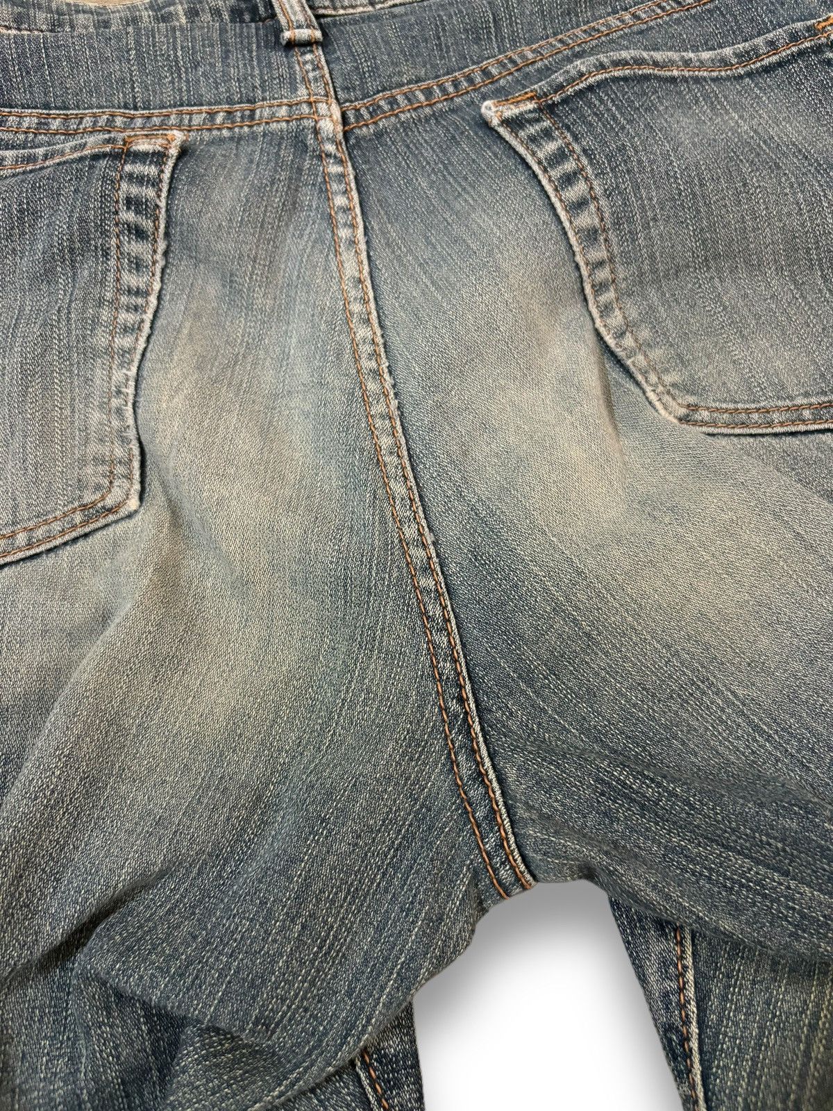 Japanese Brand Vintage Japanese Brand Mud Washed Loose Fit Distressed Jeans Size US 32 / EU 48 - 11 Thumbnail