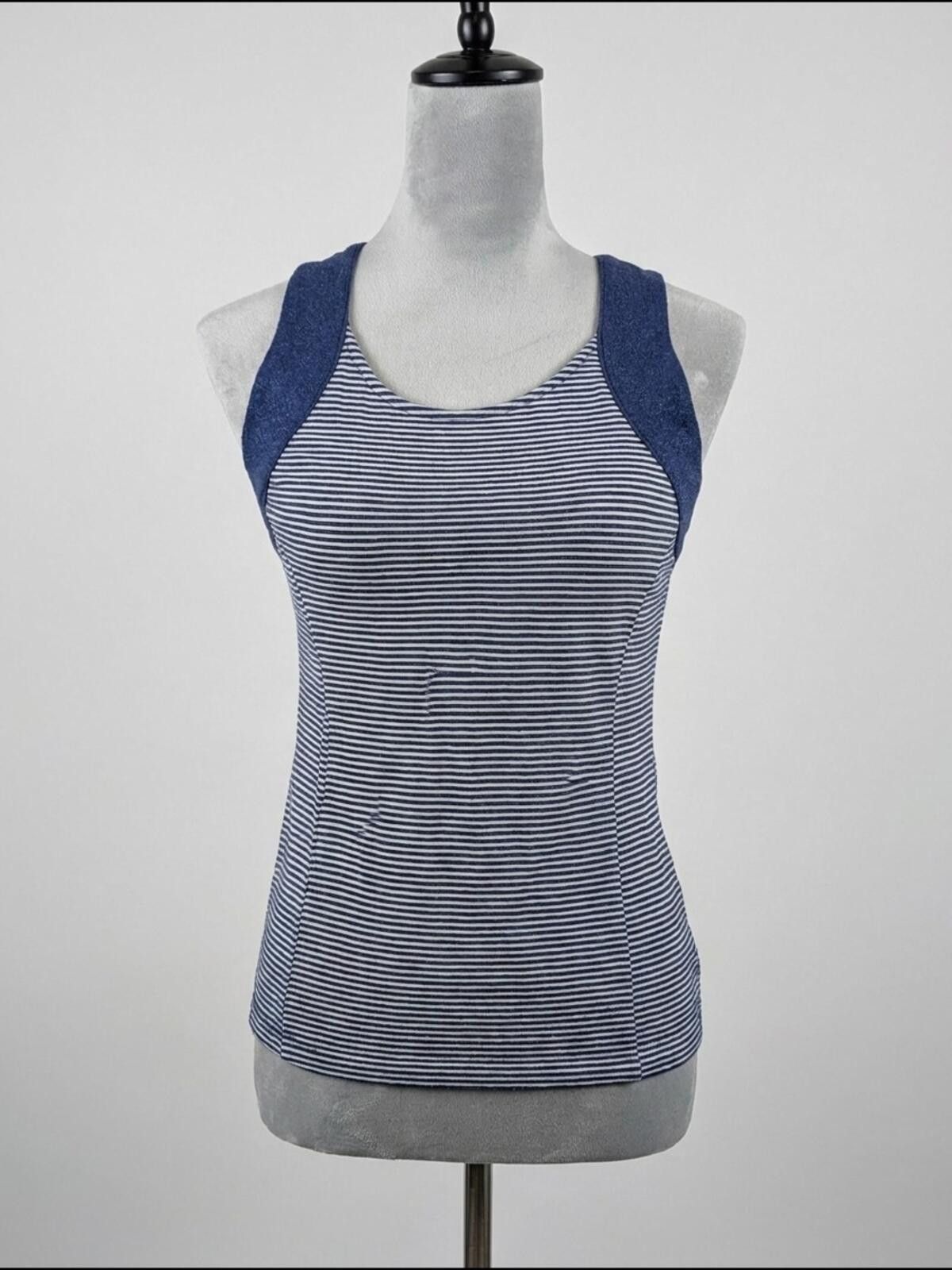 Banana Republic Banana Republic Navy & White Striped Racerback Tank Size XS / US 0-2 / IT 36-38 - 1 Thumbnail