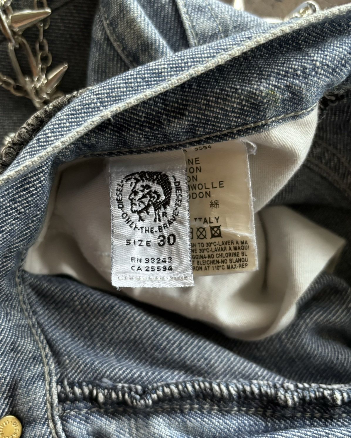 Diesel Diesel Flared Denim Jeans Made In Italy Size US 30 / EU 46 - 5 Thumbnail
