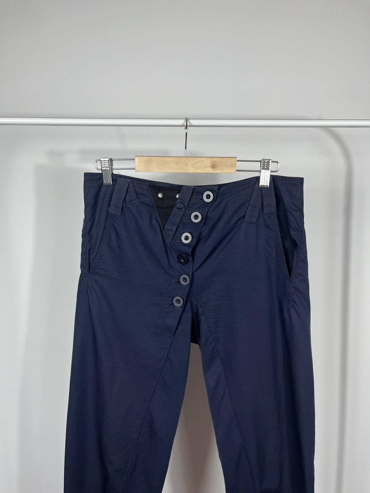 Marithe + Francois Girbaud Marithe Francois Girbaud Silk Blend Pants Asym Button Sz 26 Size 27" / US 4 / IT 40 - 2 Thumbnail