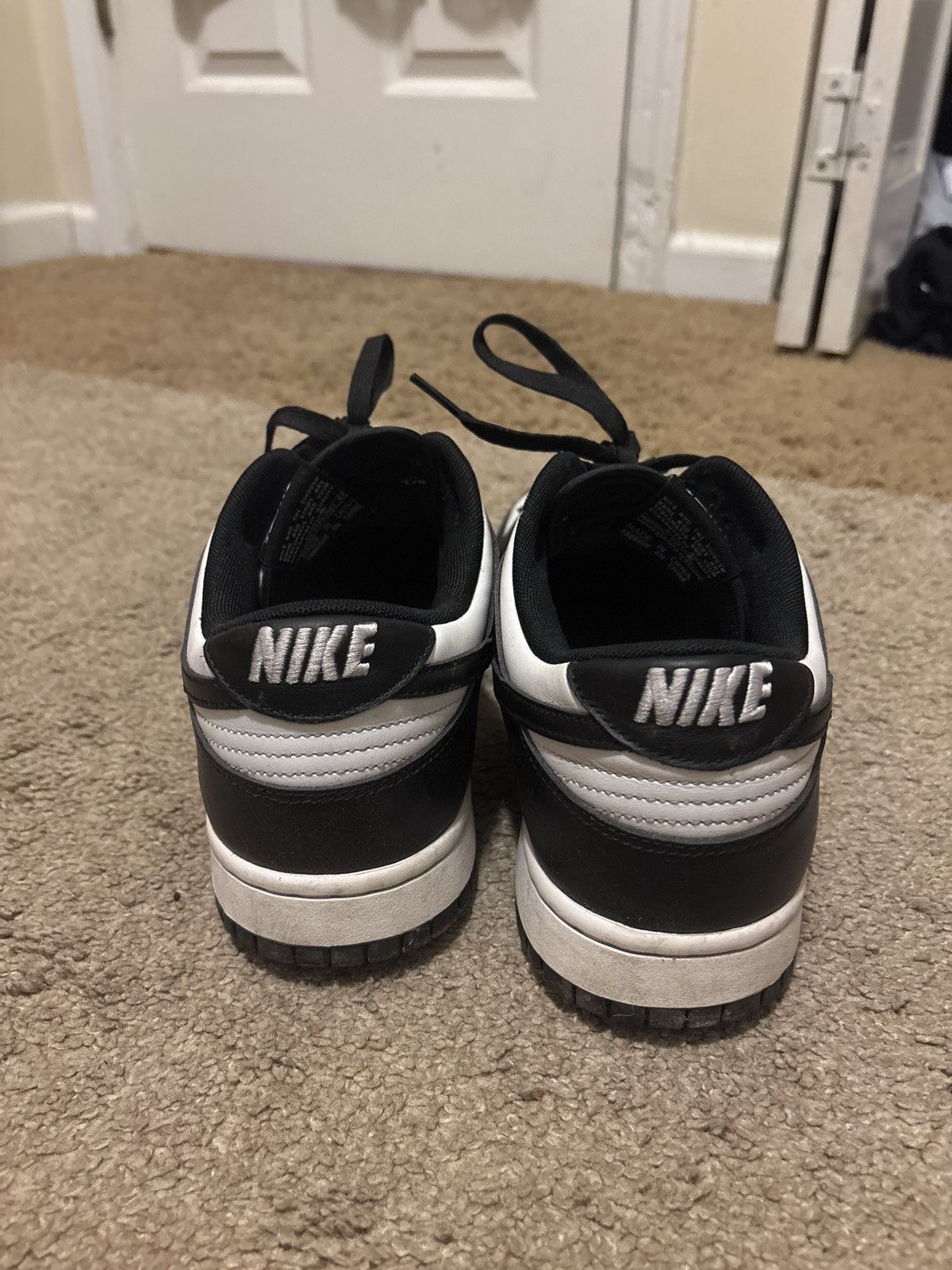 Nike Panda Dunks