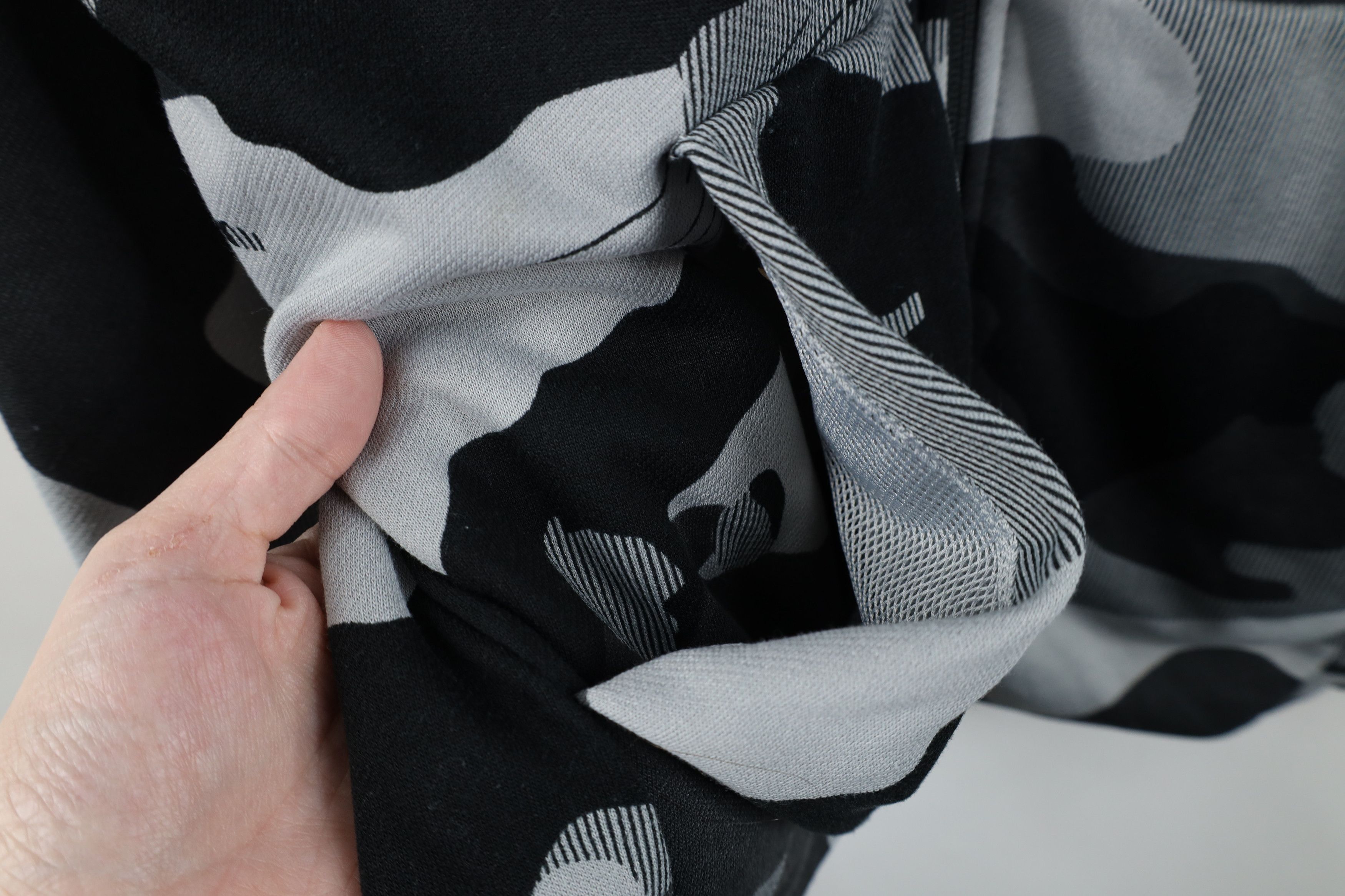 Nike Nike Big Swoosh Camouflage Full Zip Hoodie Sweatshirt Size US L / EU 52-54 / 3 - 6 Thumbnail