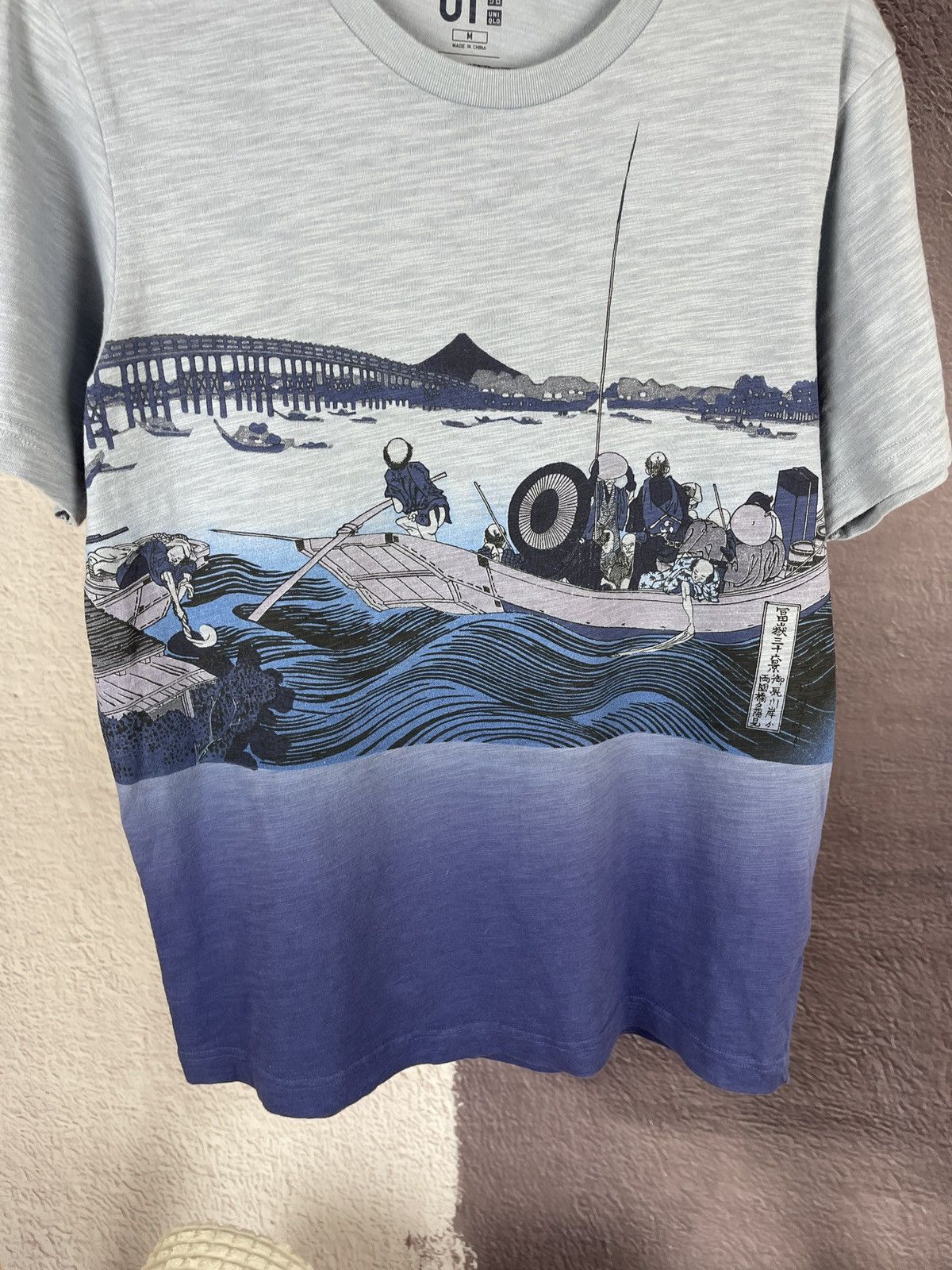 Japanese Brand Uniqlo x Hokusai Blue Art sea fishing tee shirt Size US M / EU 48-50 / 2 - 3 Thumbnail