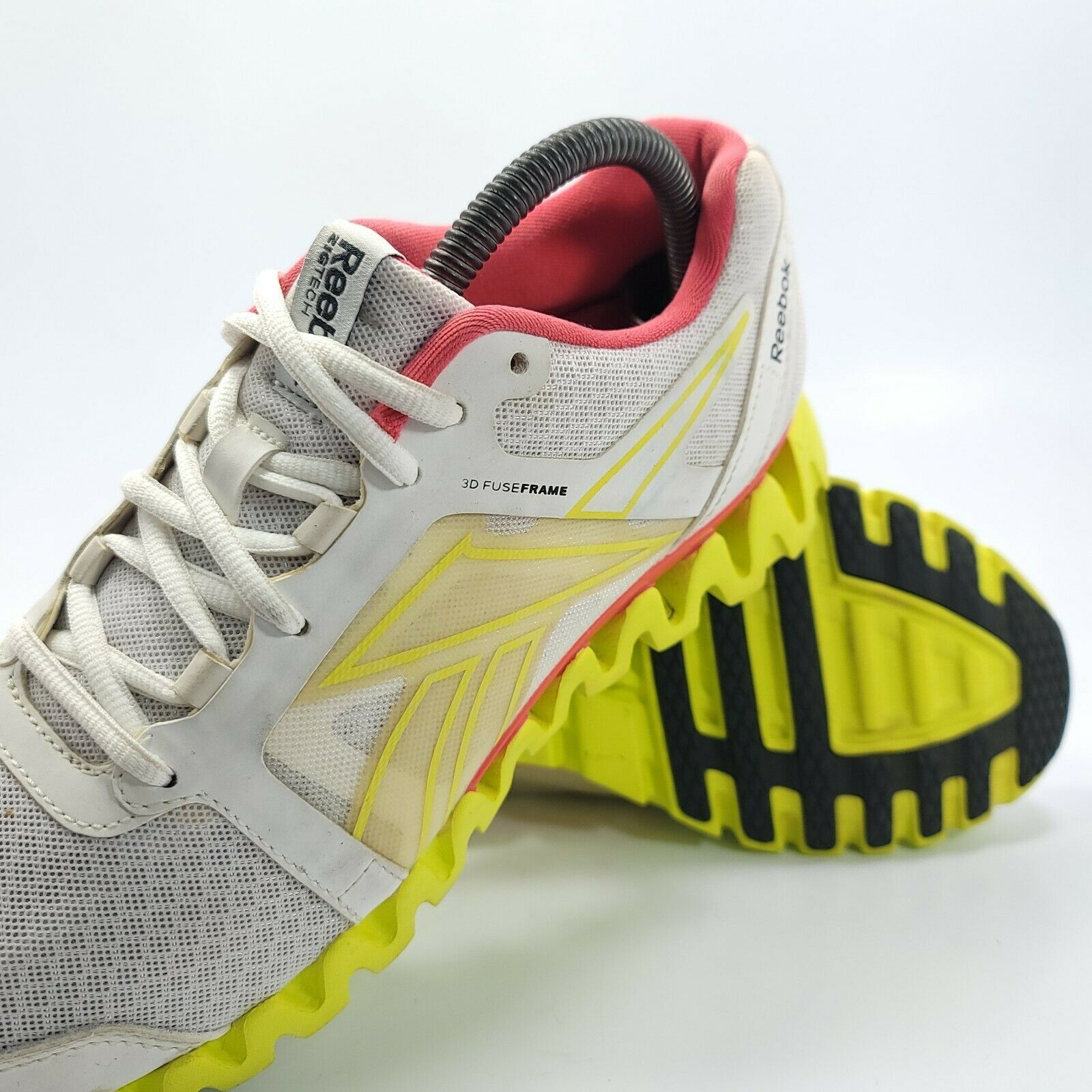 Reebok Reebok Zigquick Fire Shoe Women Size 8.5 J95936 White Yellow Size US 8.5 / IT 38.5 - 8 Thumbnail