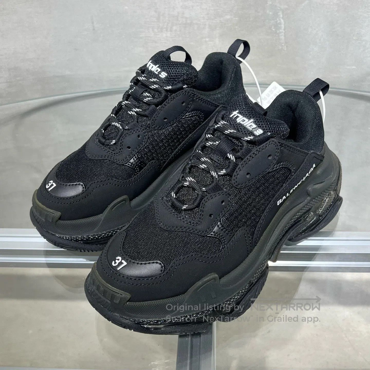 Balenciaga Balenciaga Black vintage dad shoes with a worn-out look Size US 6.5 / IT 36.5 - 1 Thumbnail