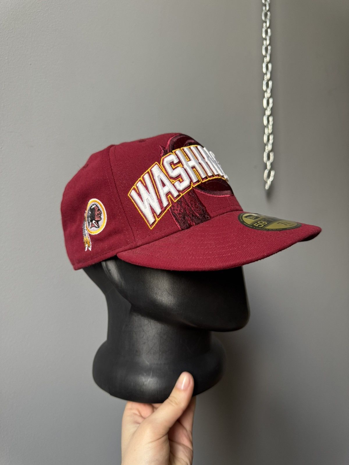 New Era NFL Washington Skins hat football fitted 7 Embroidered Size ONE SIZE - 2 Thumbnail