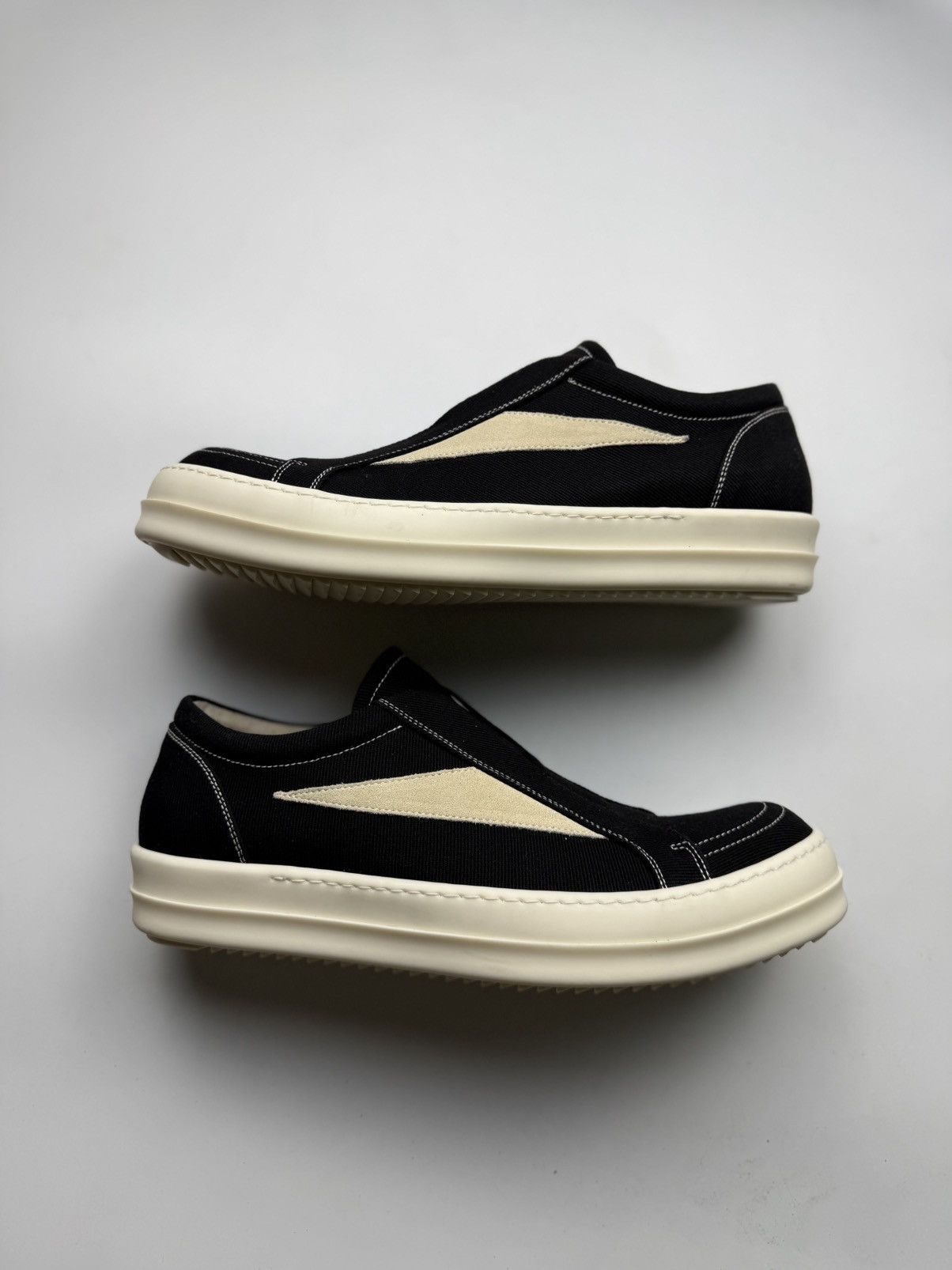 Rick Owens Drkshdw Rick Owens Drkshdw Laceless Vans Size US 10 / EU 43 - 2 Thumbnail