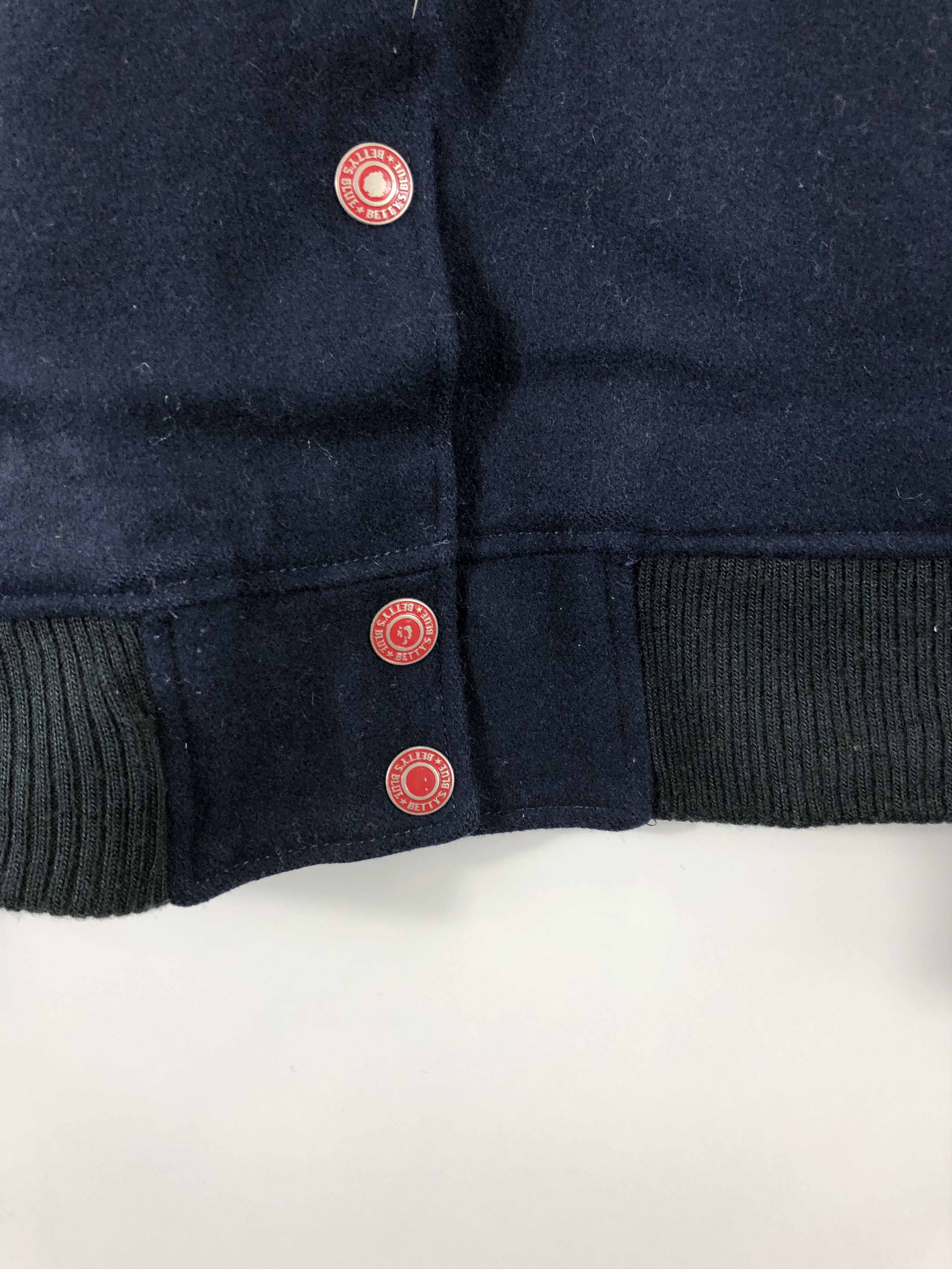 Japanese Brand Vintage 90s Japanese Brand Bettys Varsity Jacket V0280 Size US M / EU 48-50 / 2 - 9 Thumbnail