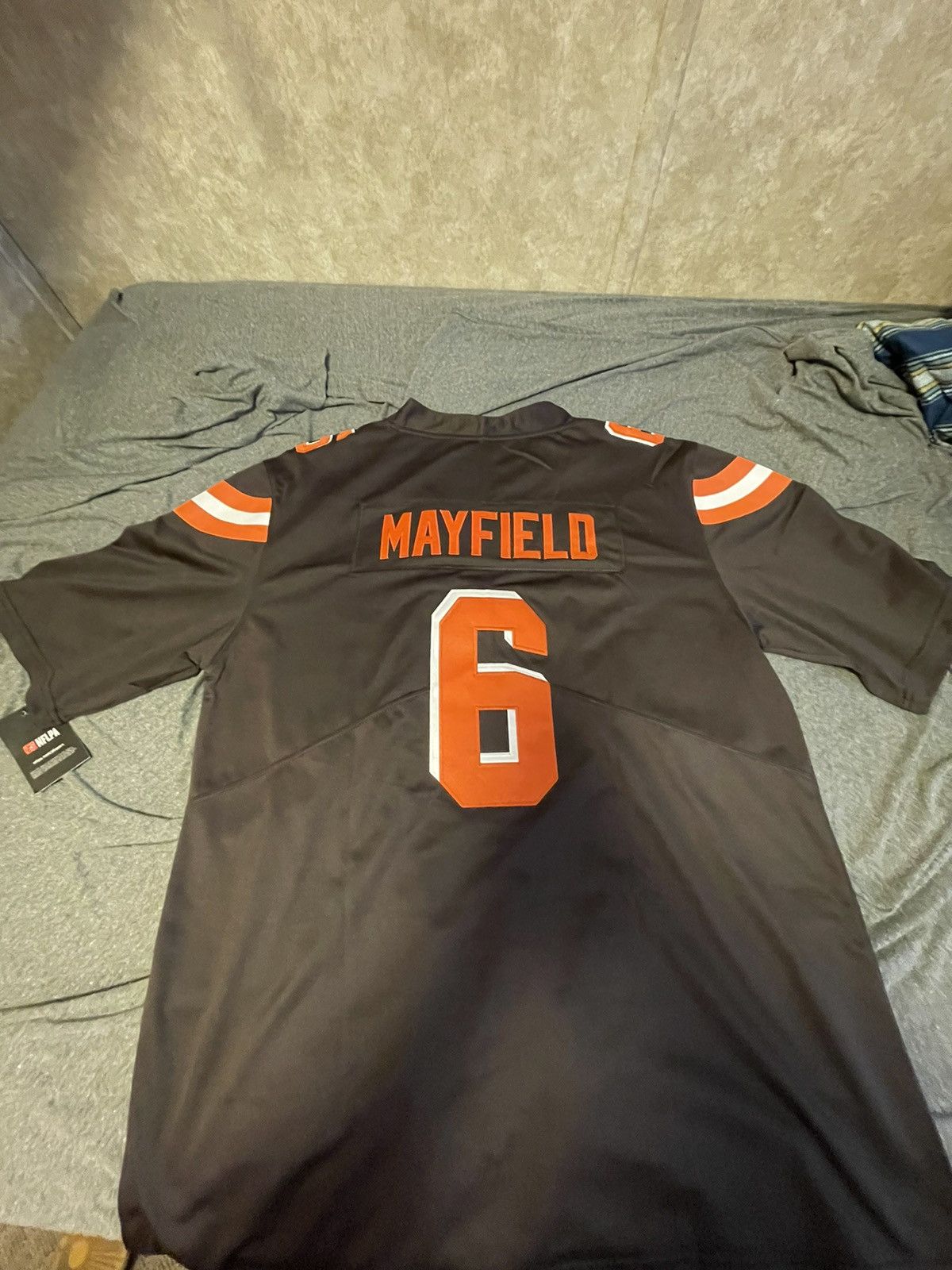 NFL Cleveland Browns Baker Mayfield Jersey Size US XL / EU 56 / 4 - 3 Thumbnail