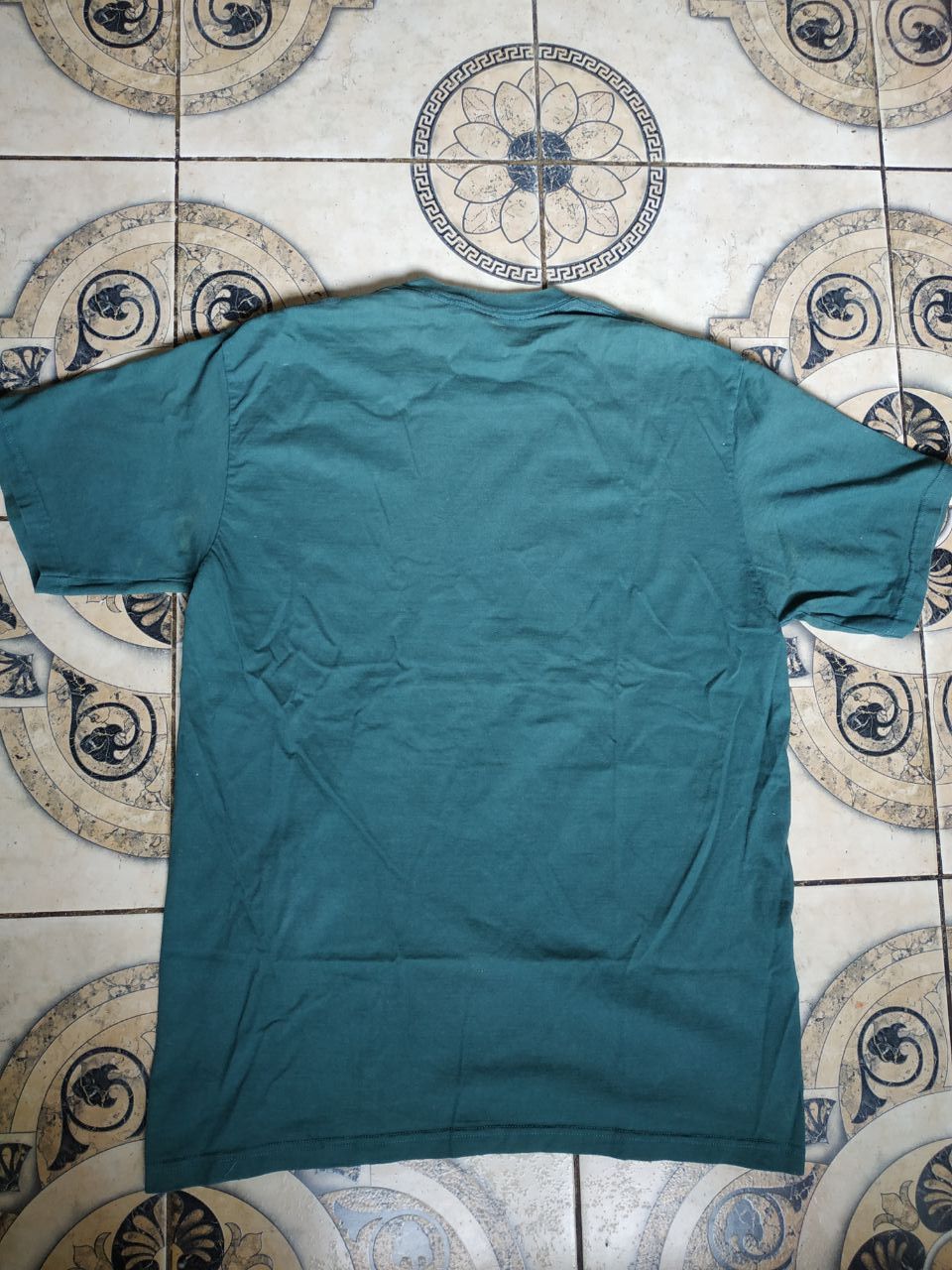 Supreme Supreme For Lovers Cherub Tee Green SS20 Size L Distressed Size US L / EU 52-54 / 3 - 22 Thumbnail