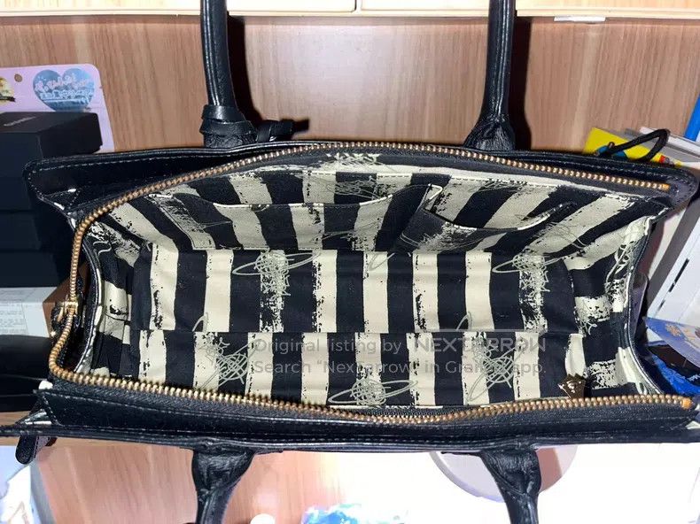 Vivienne Westwood Vivienne Westwood size os Vintage Black and Gold Saturn Han Size ONE SIZE - 6 Thumbnail