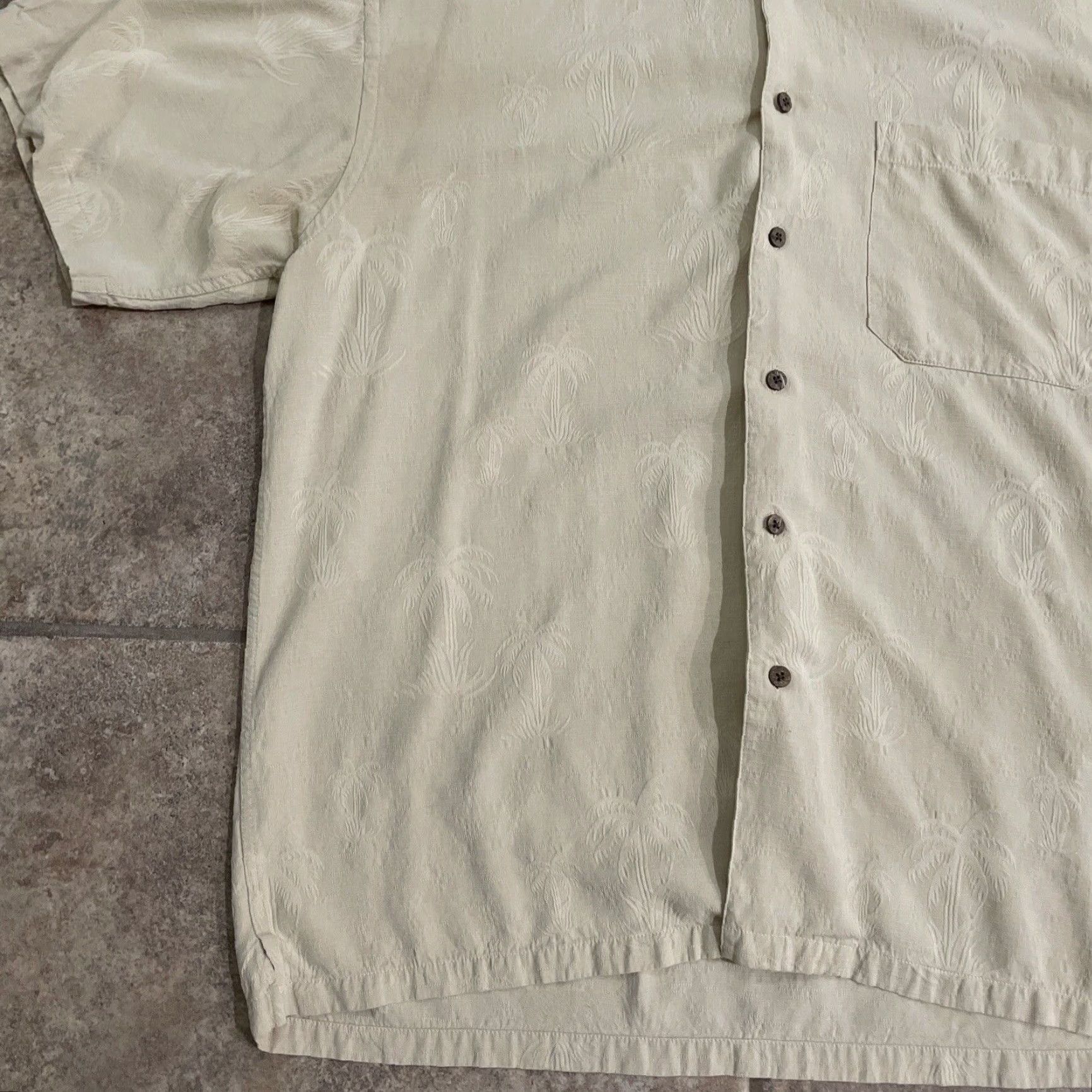 Pendleton Pendleton 100% silk button-down shirt Mens M Short Sleeve Beige Hawaii Style Button-Up Collared Shirt Size US M / EU 48-50 / 2 - 4 Thumbnail