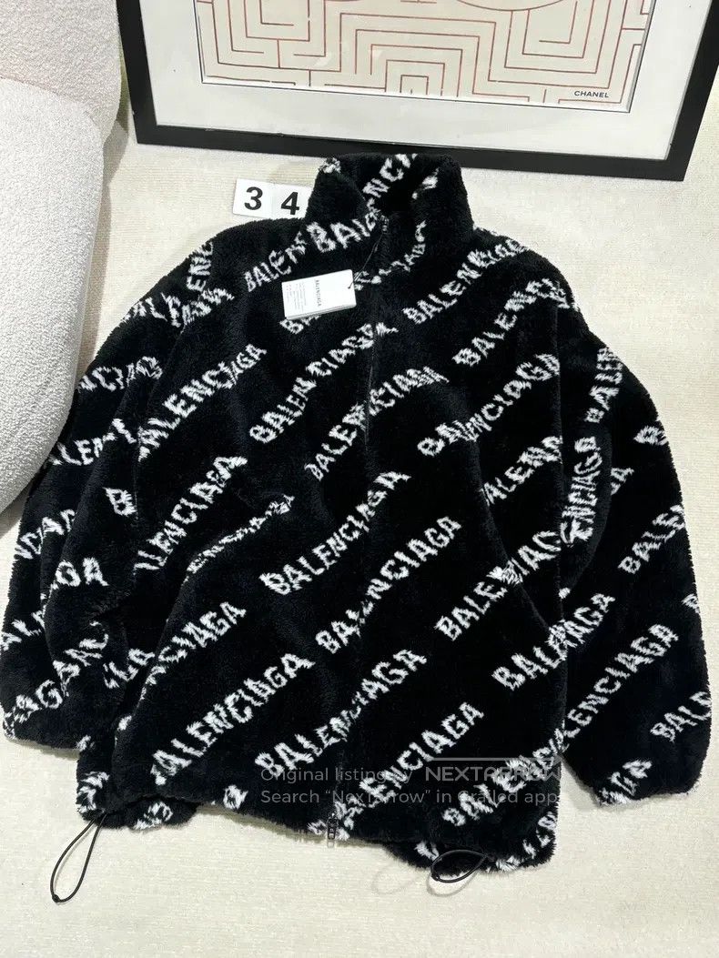 Balenciaga Balenciaga Shearling Jacket Size XXS / US 00 / IT 34 - 1 Thumbnail