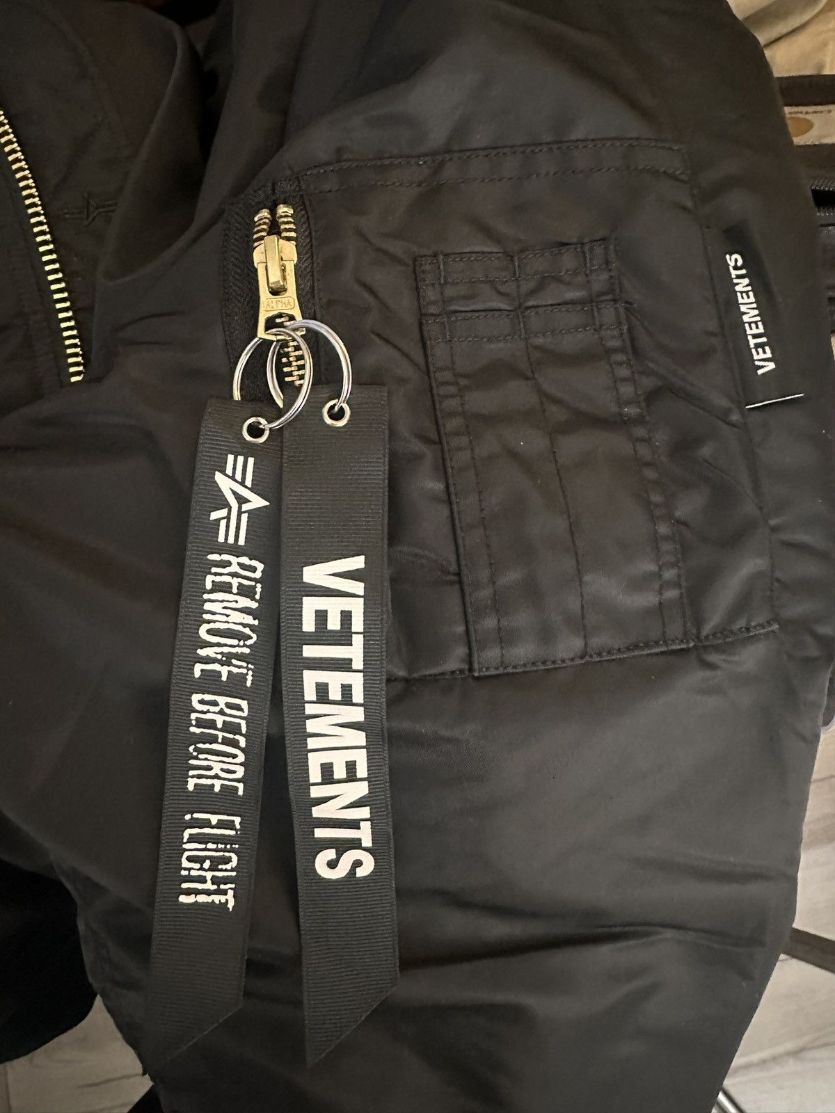 Alpha Industries × Vetements Vetements x Alpha Industries Bomberjacke (Oversized) Size US XS / EU 42 / 0 - 6 Thumbnail