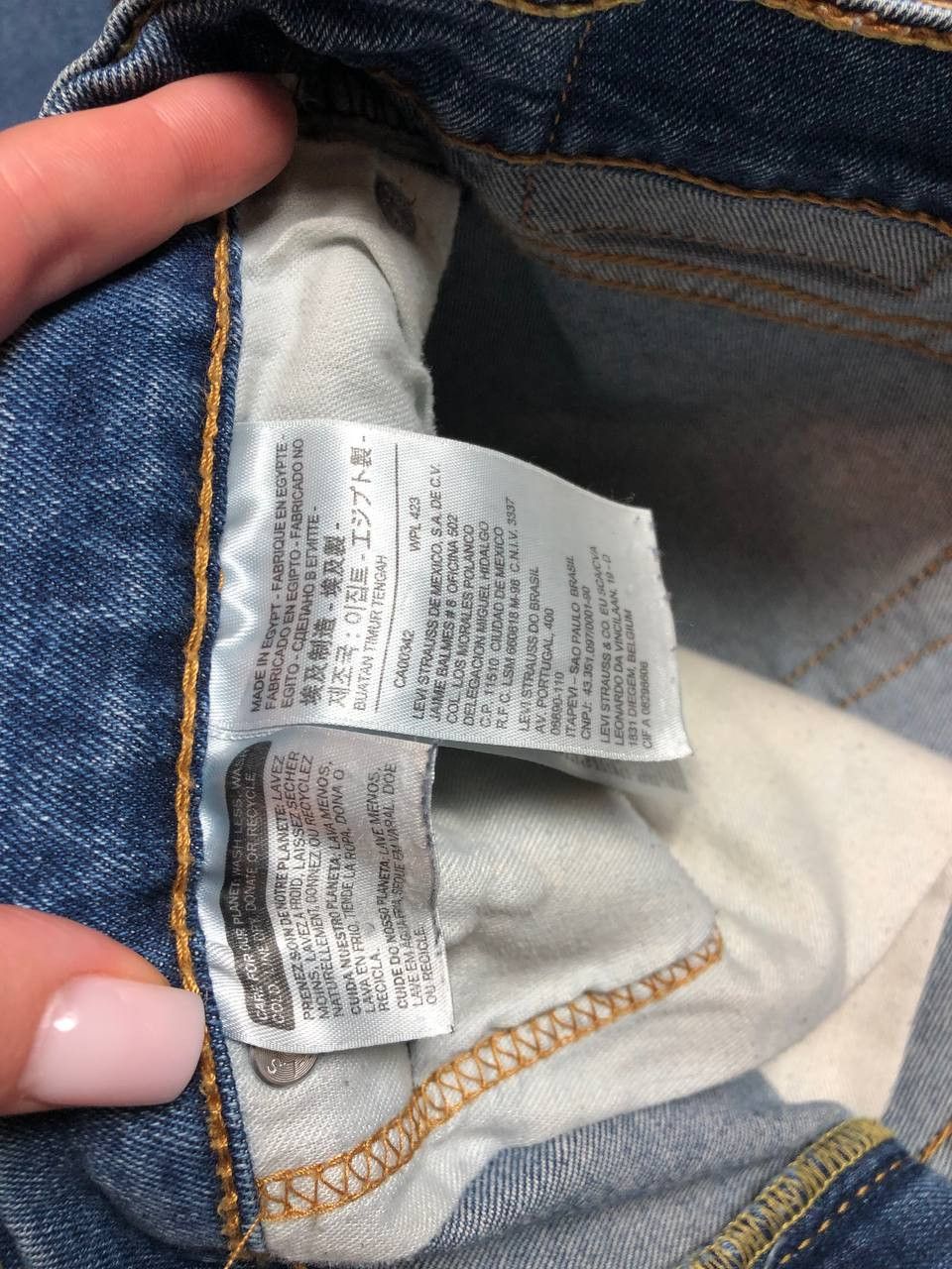 Levi's Levi's 514 jeans in a blue wash, size W36 L32 Size US 36 / EU 52 - 11 Thumbnail