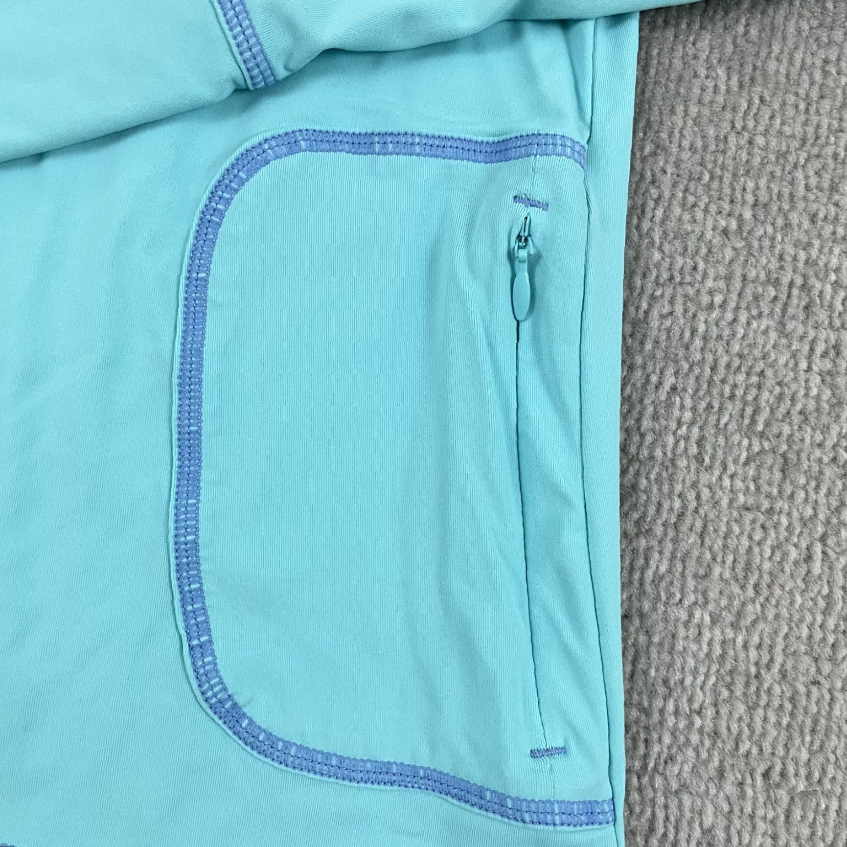 Lilly Pulitzer Lilly Pulitzer Renay Sunguard Shirt Womens Small Blue Long Sleeve Luxletic UPF 50+ Activewear Size S / US 4 / IT 40 - 5 Thumbnail