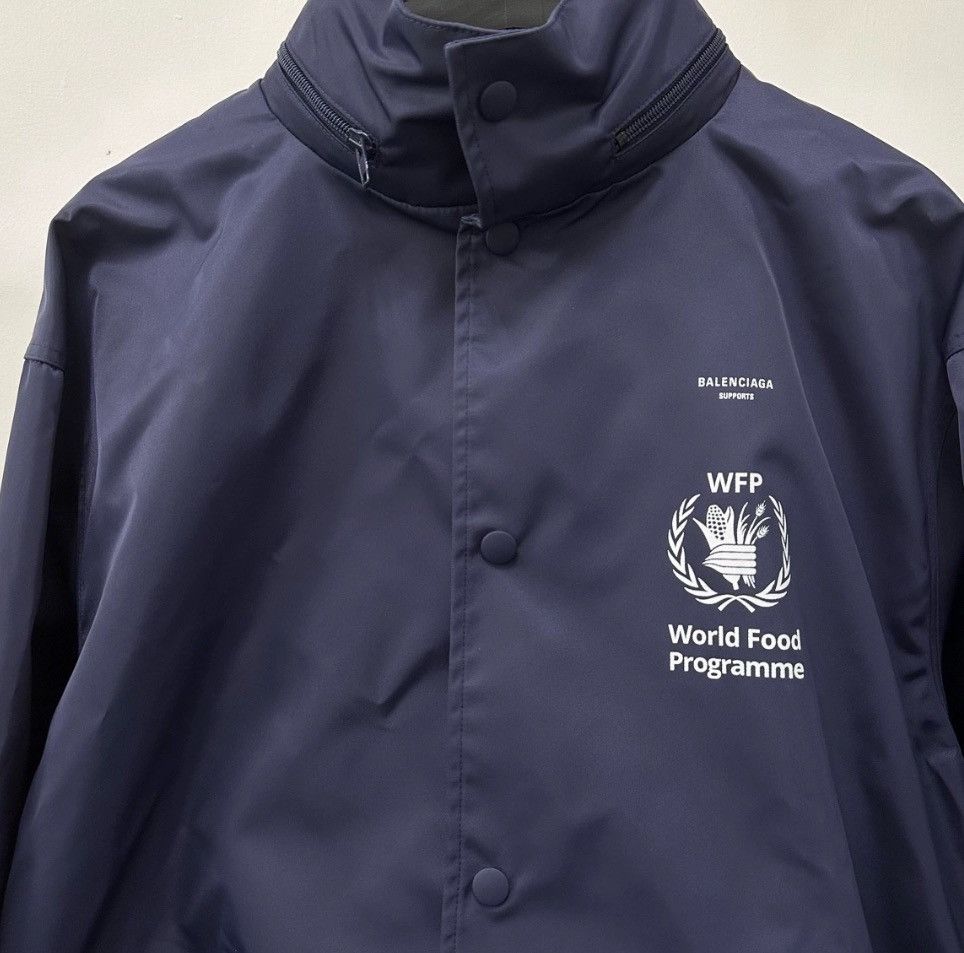 Balenciaga BALENCIAGA FW18 WFP co branded printed logo j 2412-Nextarrow Size US S / EU 44-46 / 1 - 3 Thumbnail