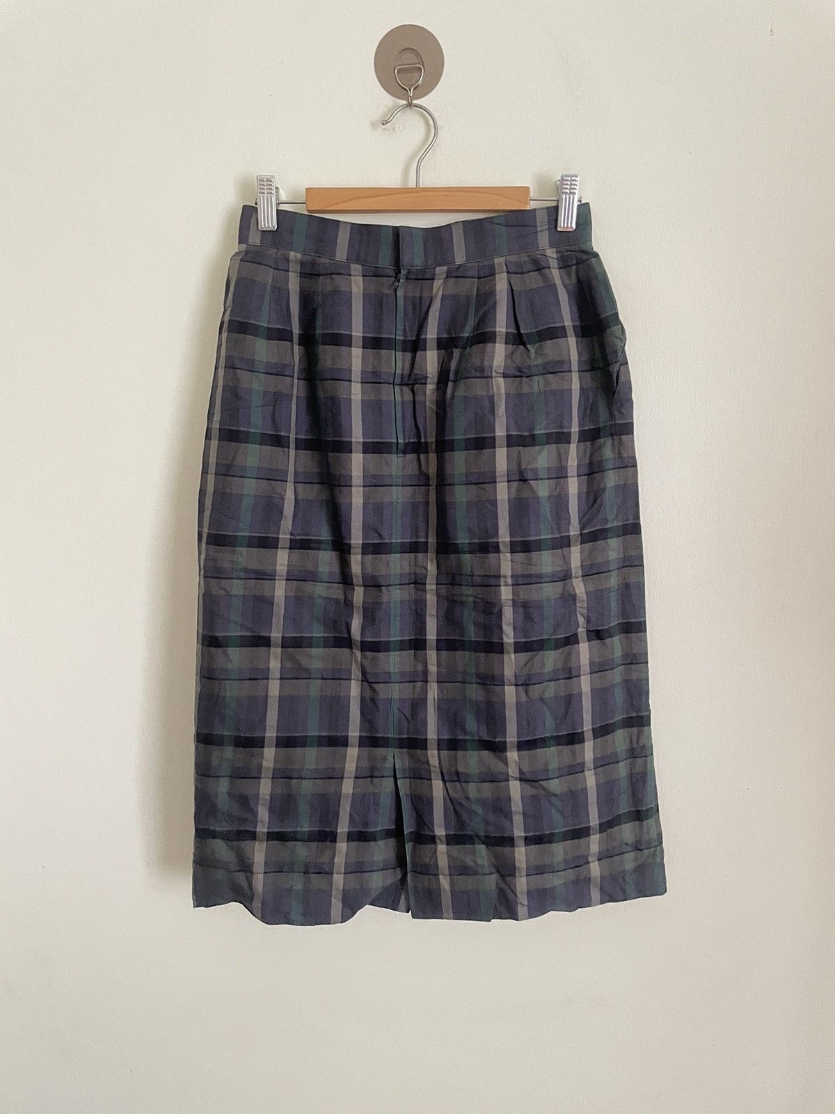 Burberry Burberry Novacheck Midi Skirt Size 27" / US 4 / IT 40 - 2 Thumbnail